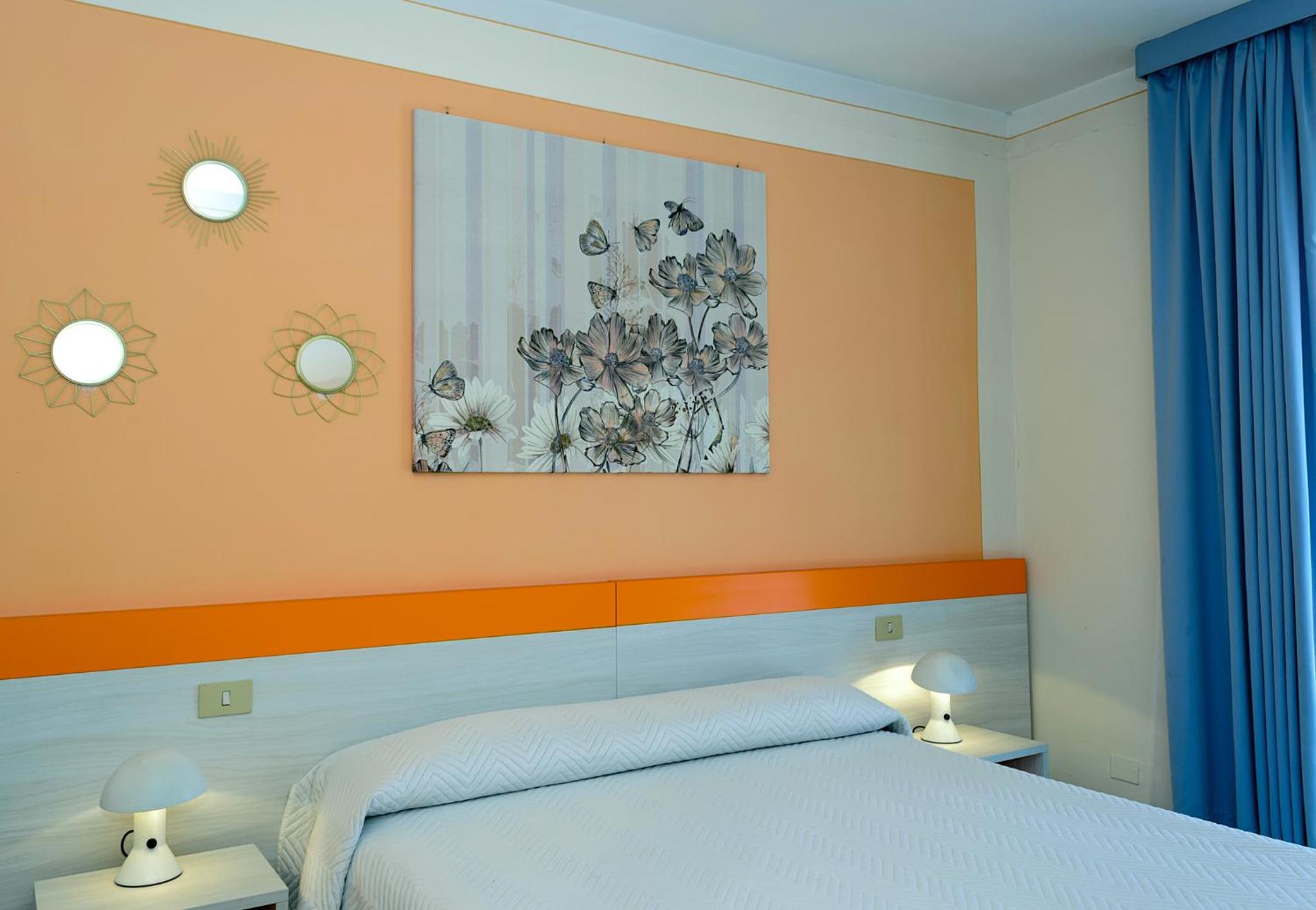 Double or Twin Room - Photo 1