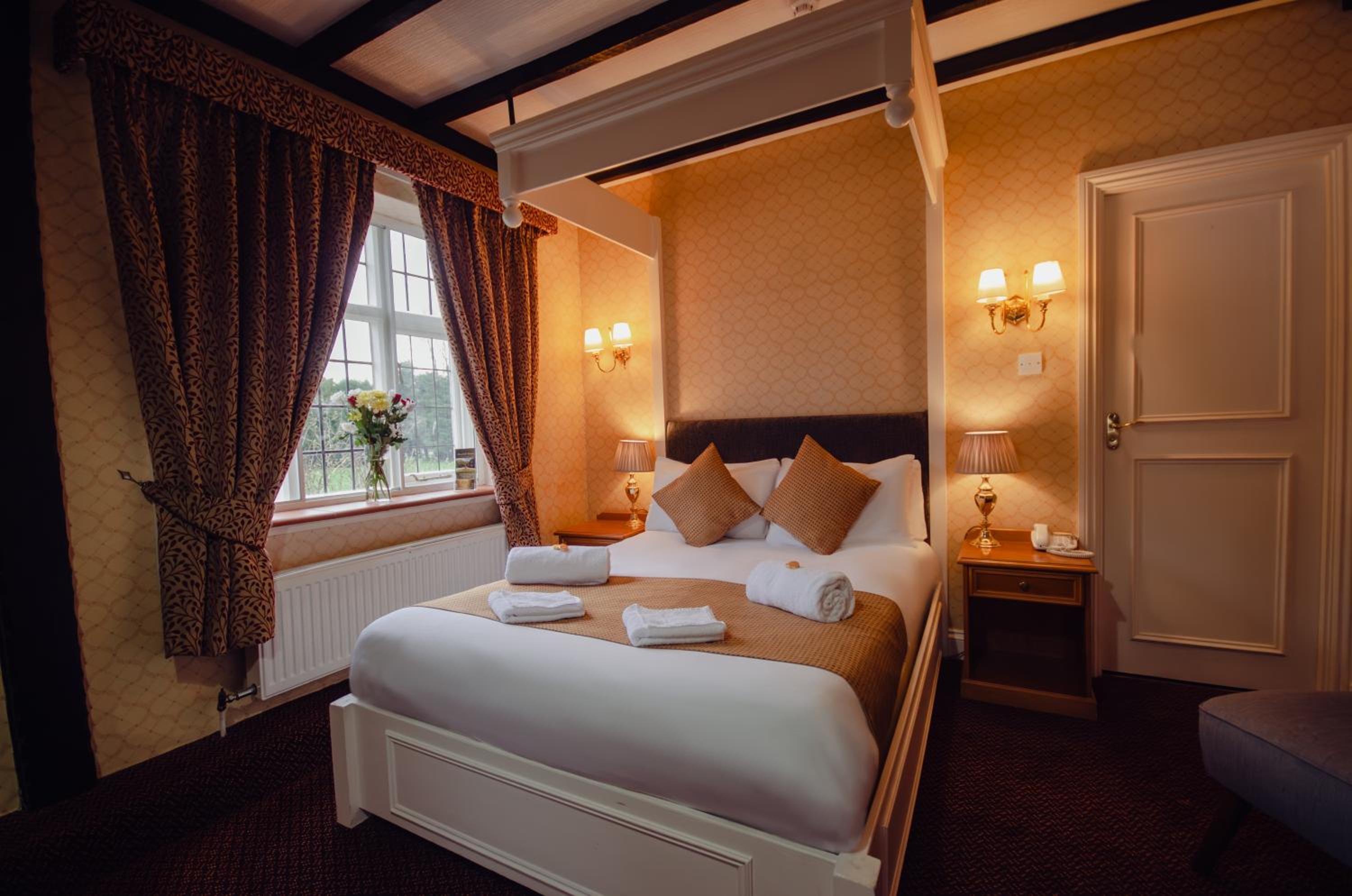 Double Room - Photo 7