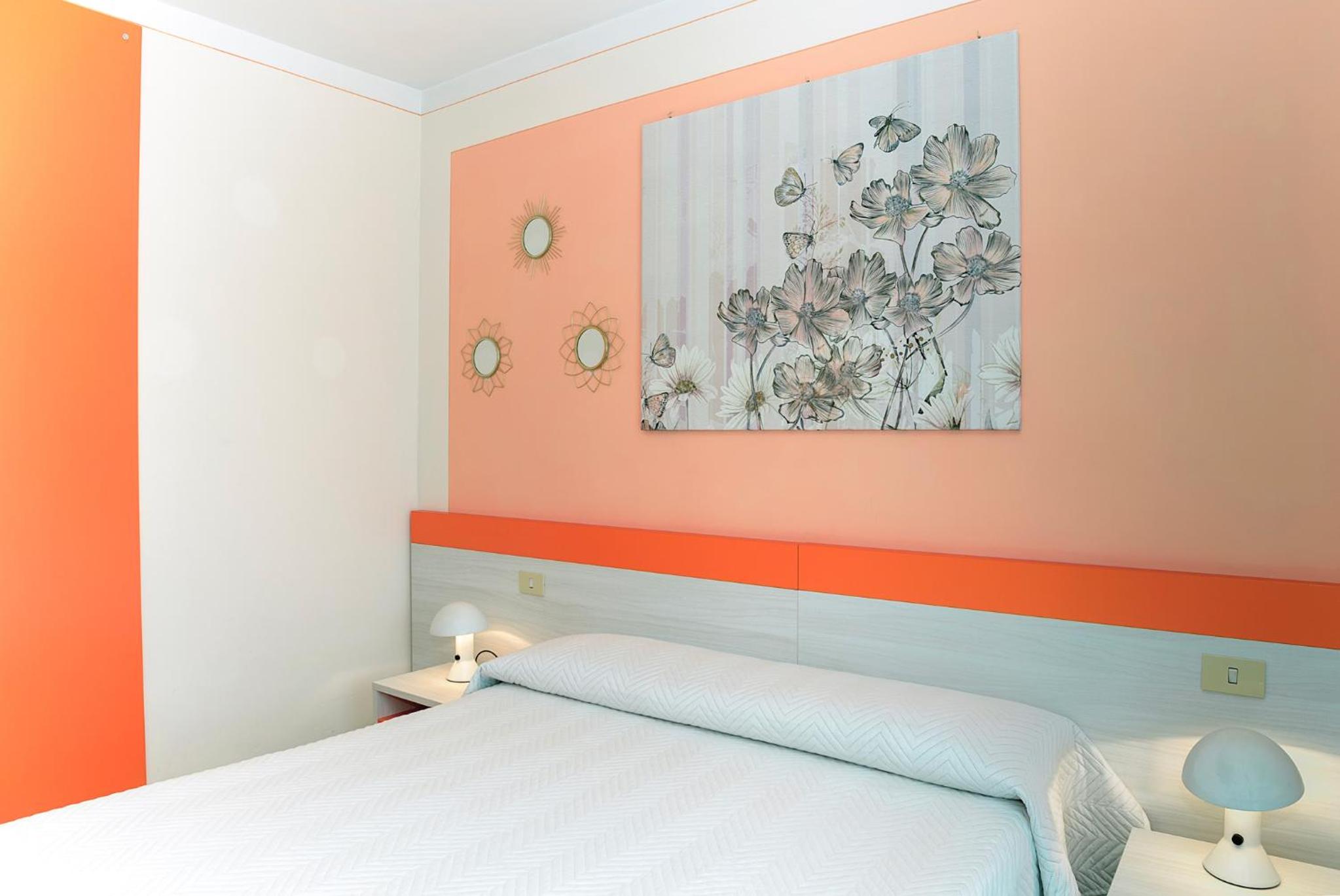 Double or Twin Room - Photo 5