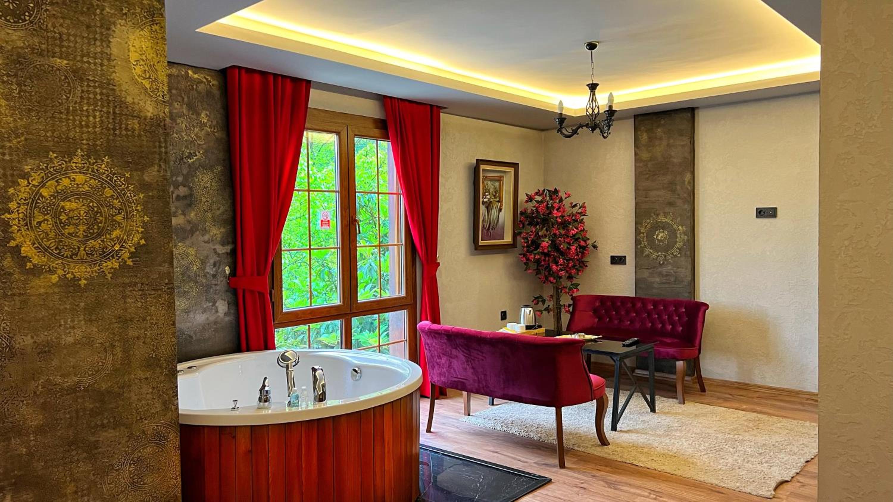 King Room with Lake View