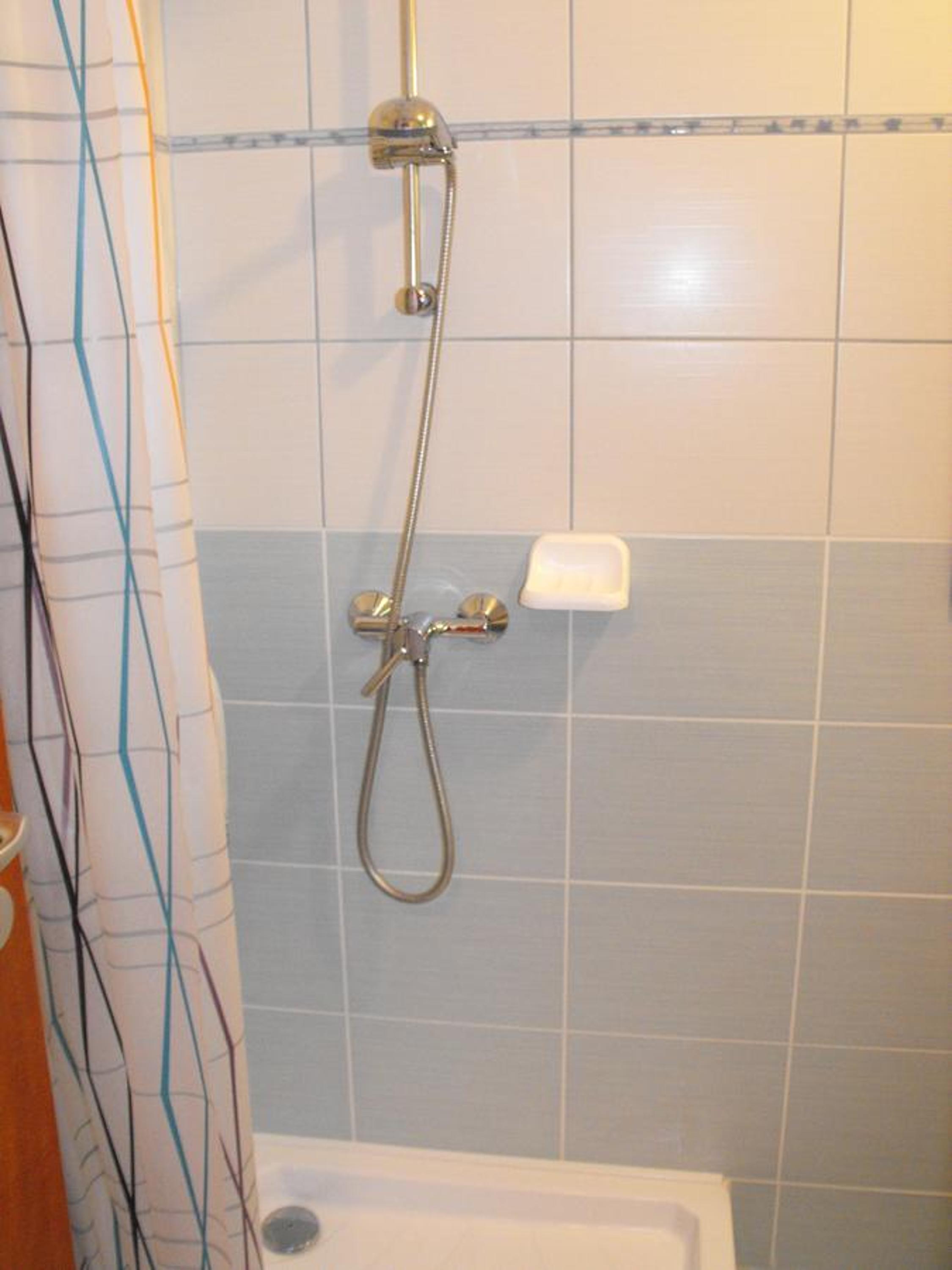 Studio Apartment photo 3