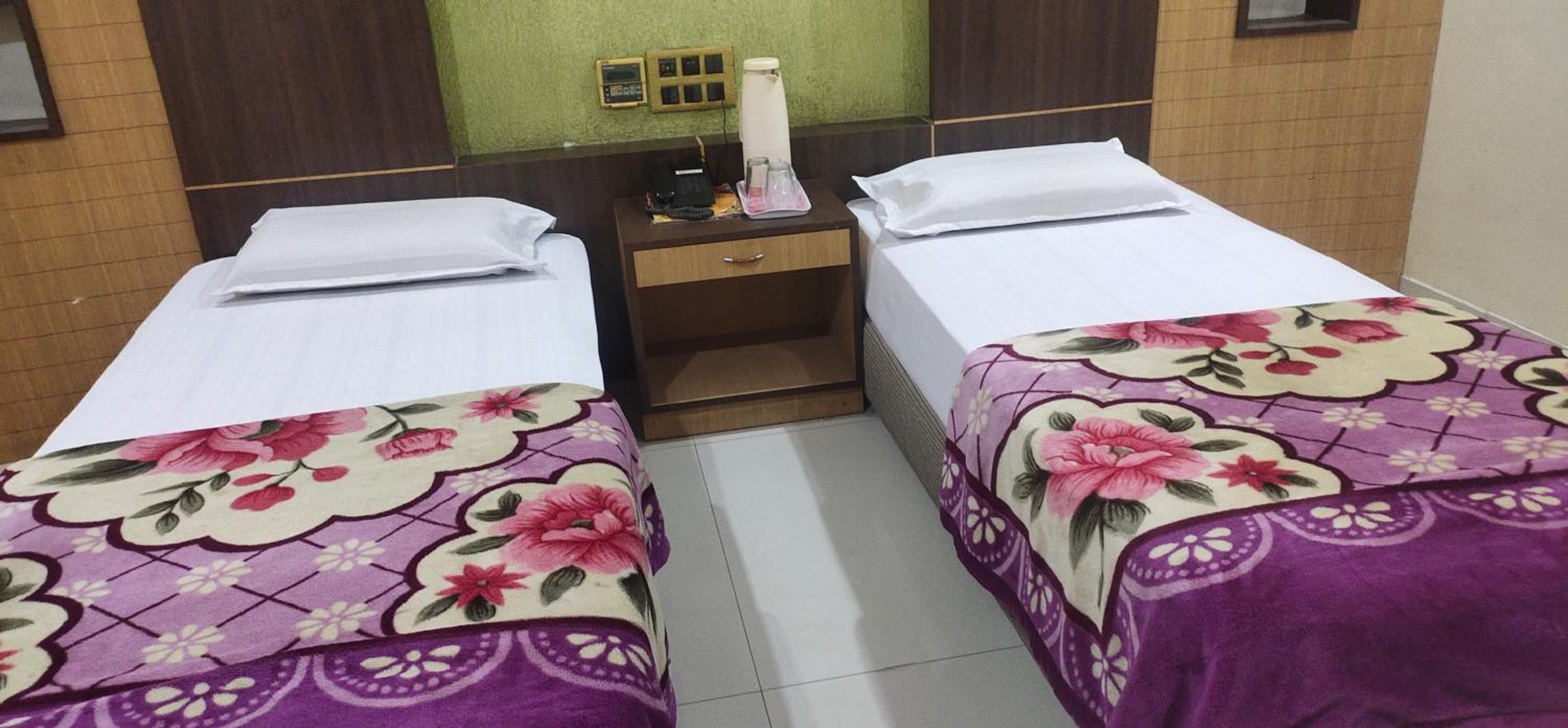 Double Room - Photo 2