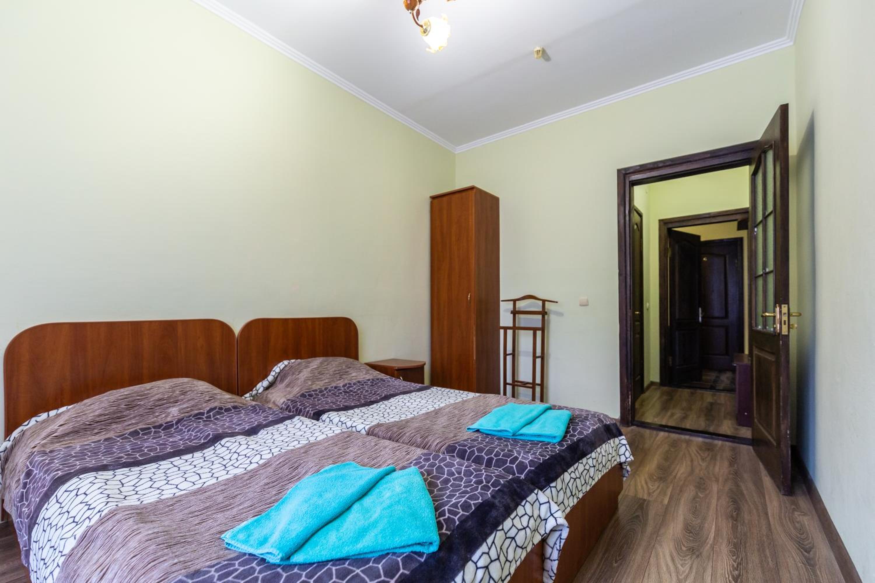 Standard Twin Room photo 2