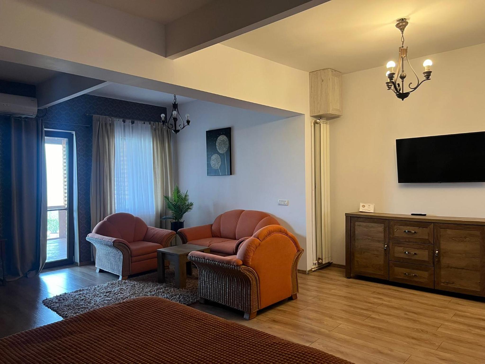 Deluxe Double Room with Castle View - Photo 6