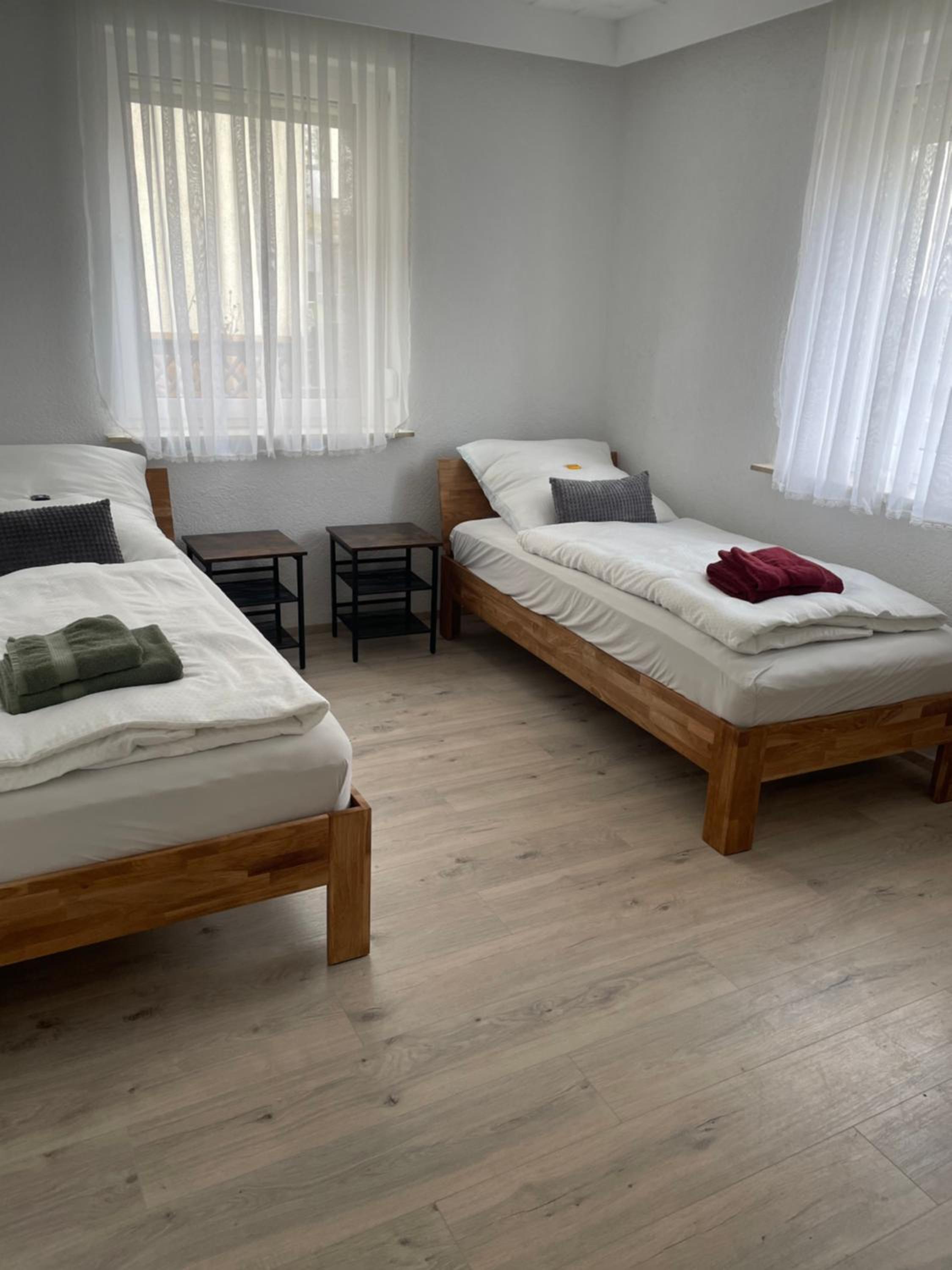 Four-Bedroom House photo 2