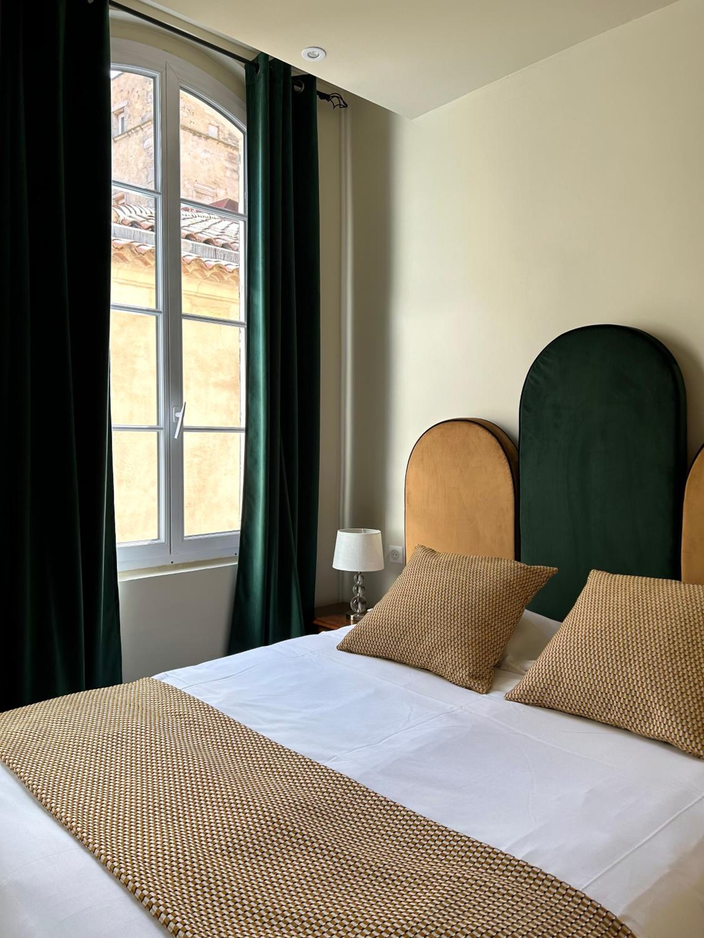Superior Double Room - Photo 8