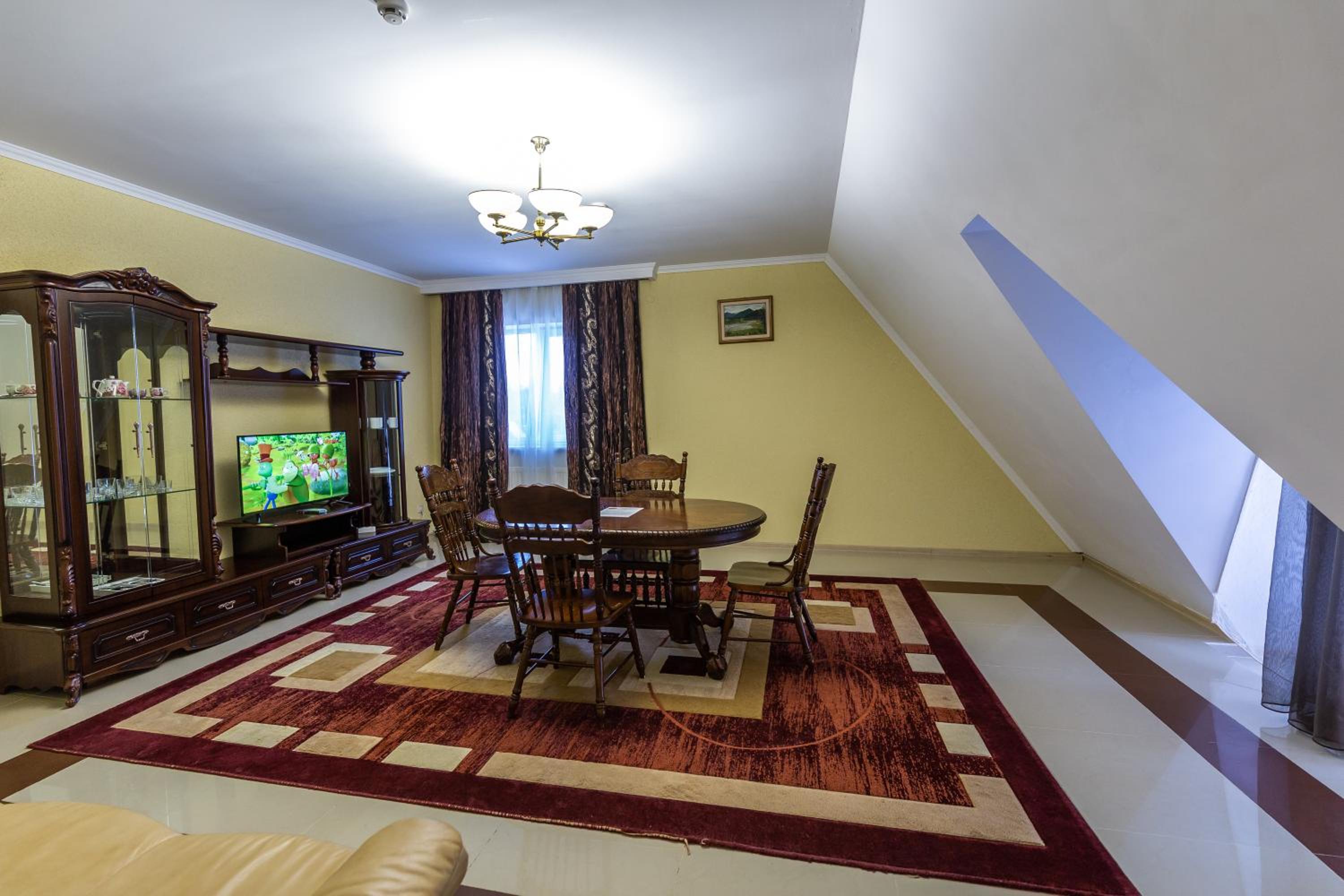 Suite photo 1