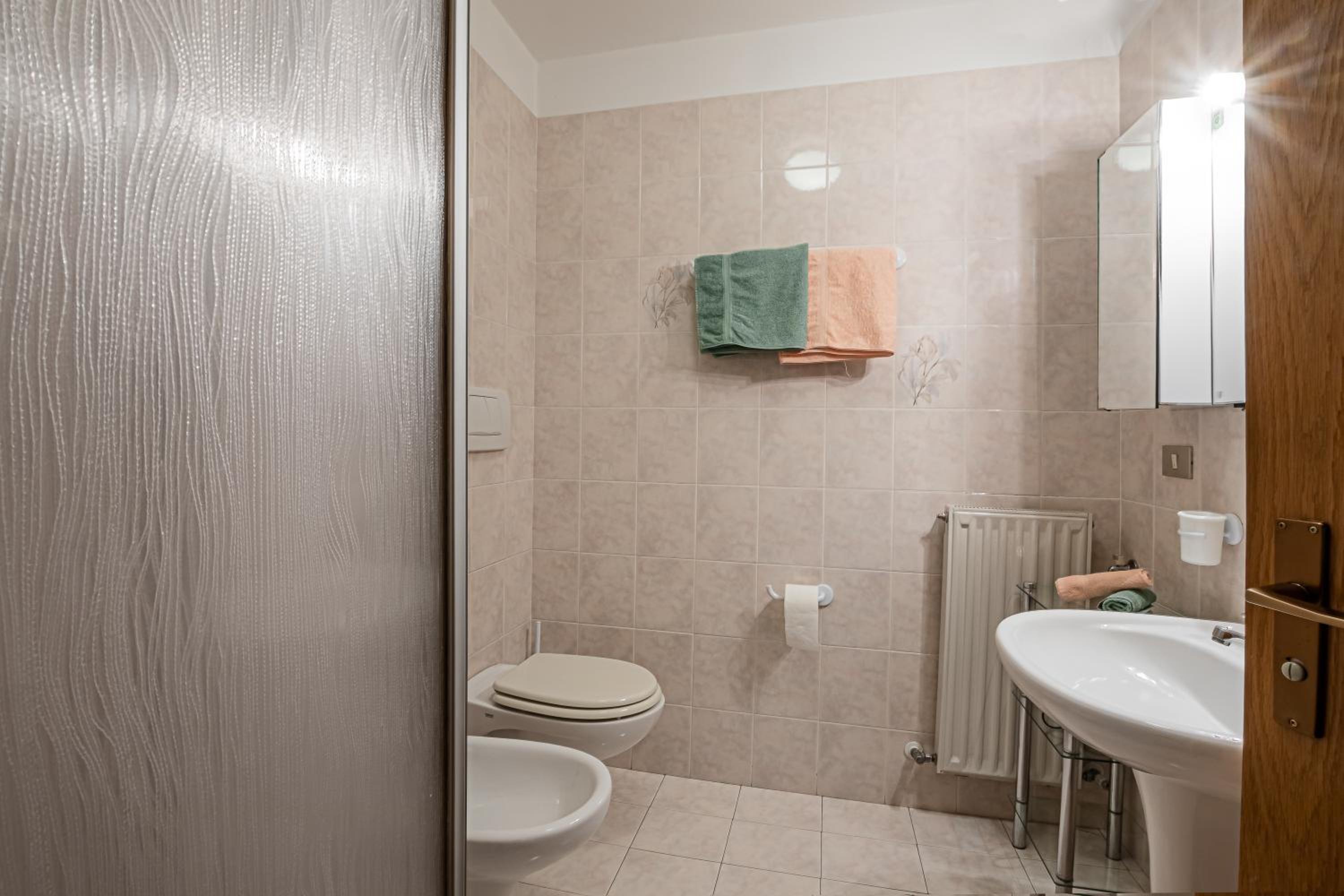Studio Apartment photo 3
