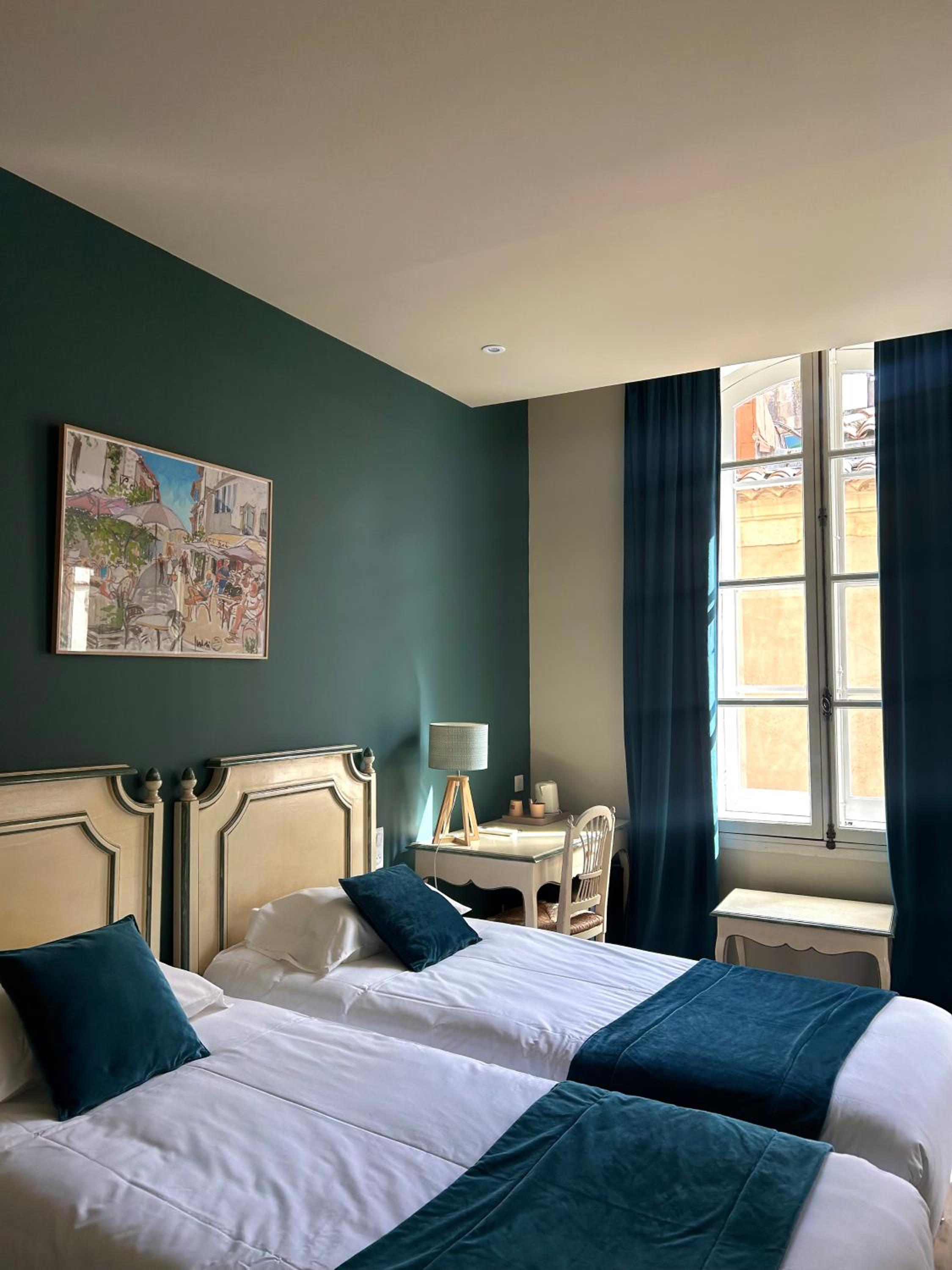 Superior Twin Room - Photo 7