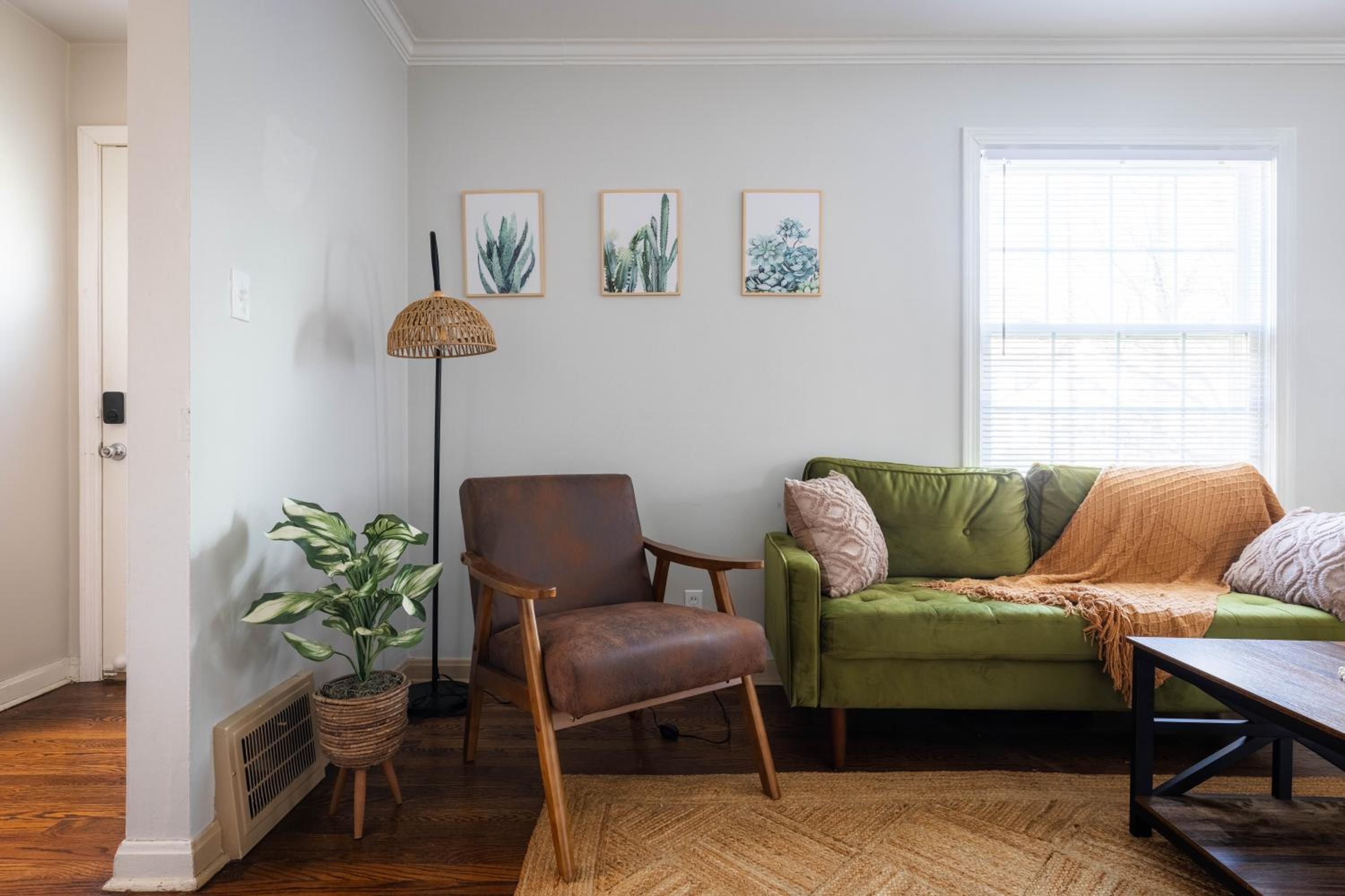 Apartment photo 1