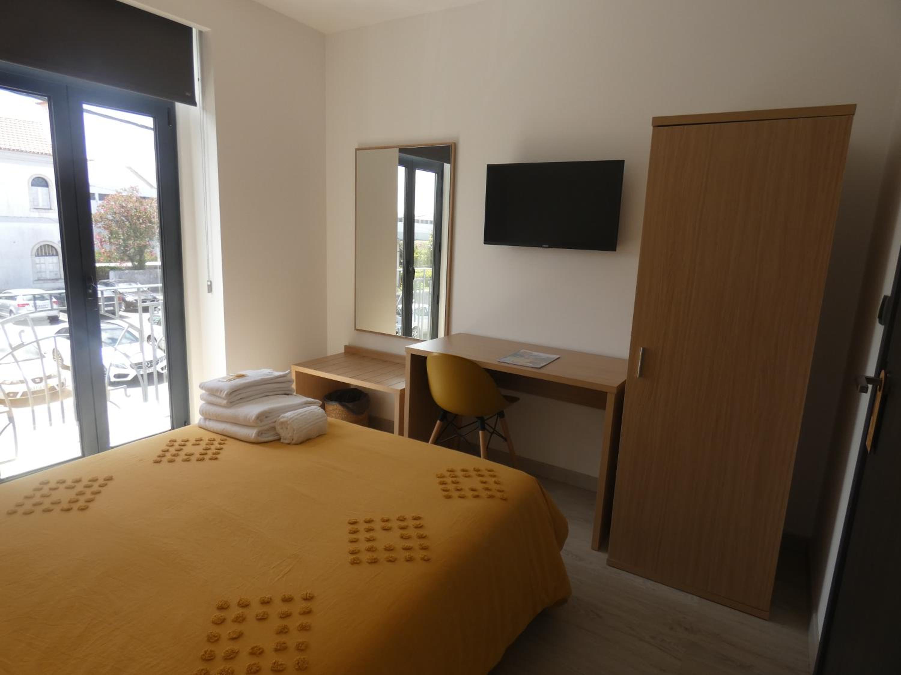 Standard Double Room with Shared Bathroom