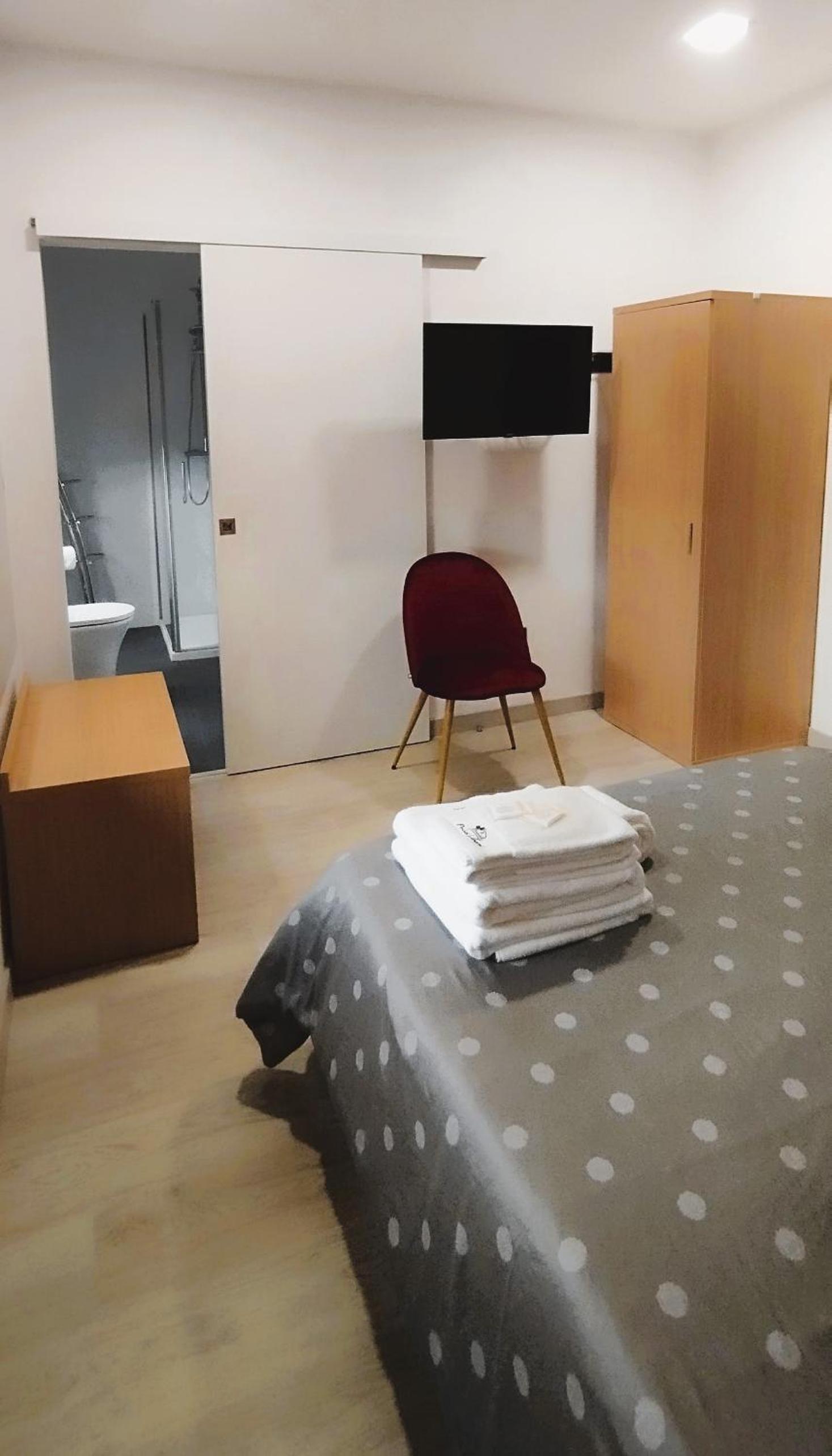 Double Room with Private Bathroom