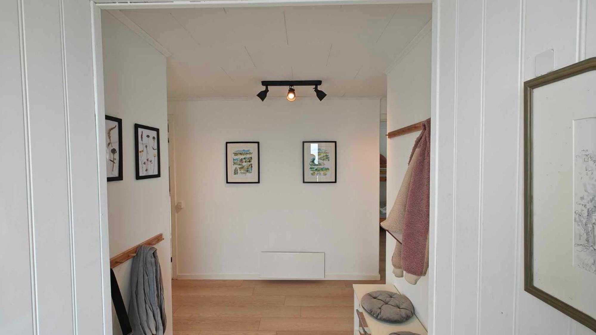 Two-Bedroom House photo 3