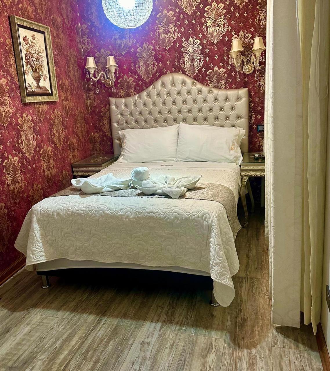 Budget Double Room photo 1