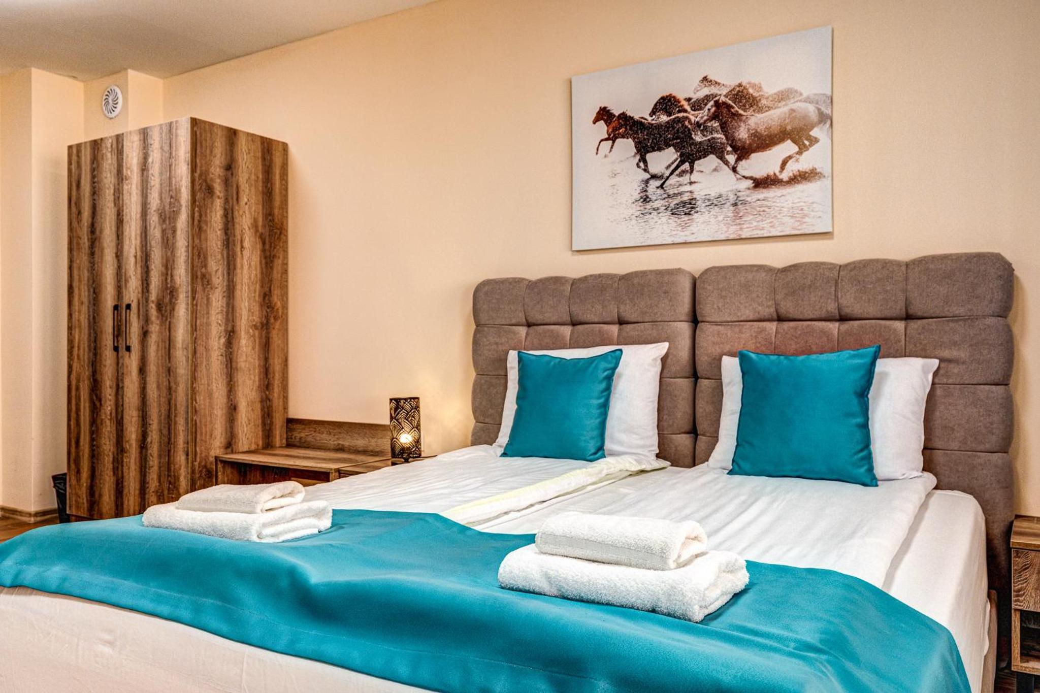Triple Room with Terrace photo 2