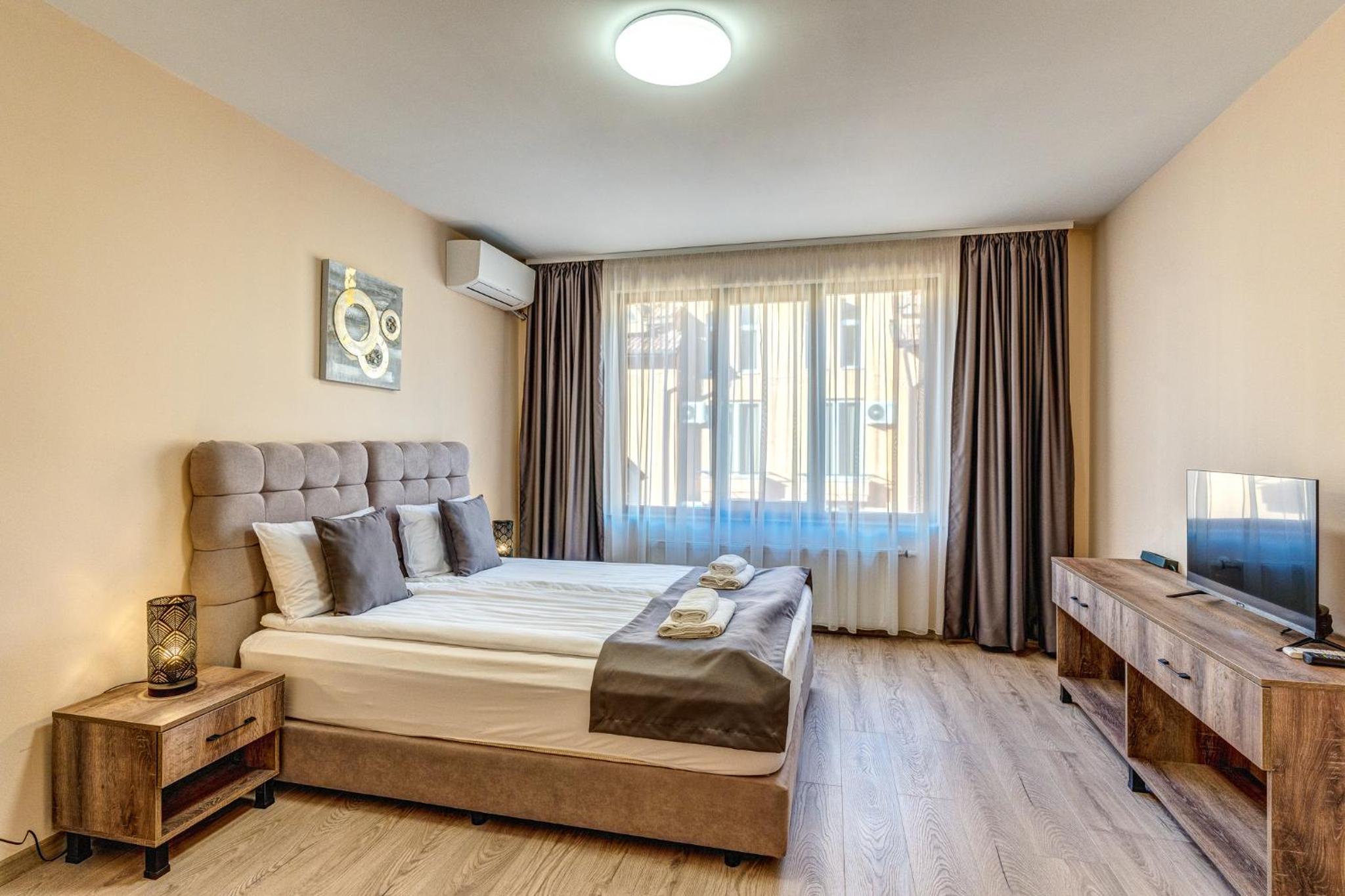 Deluxe Double Room with Shower photo 3