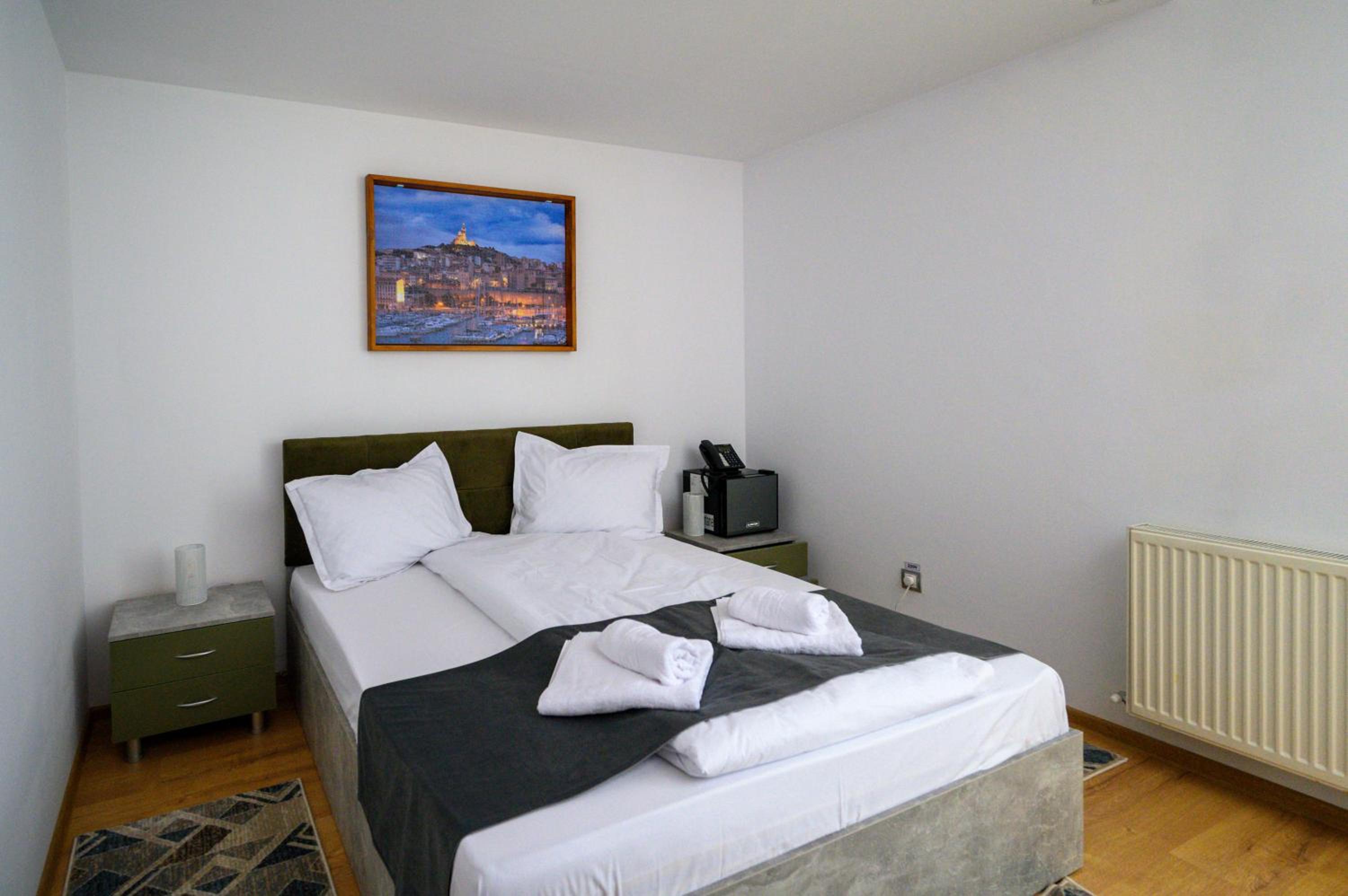 Deluxe Double Room photo 3