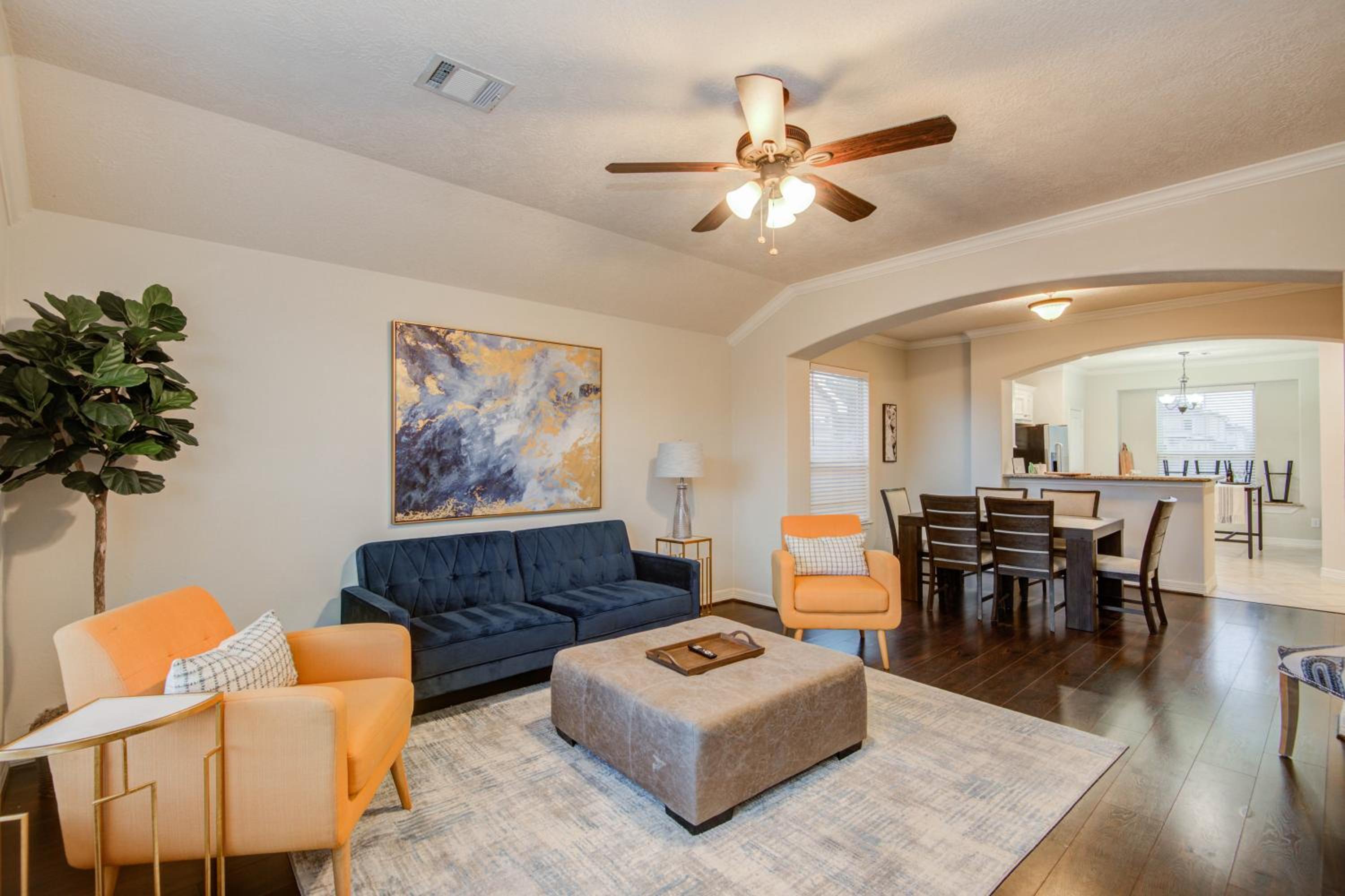 Three-Bedroom House photo 1
