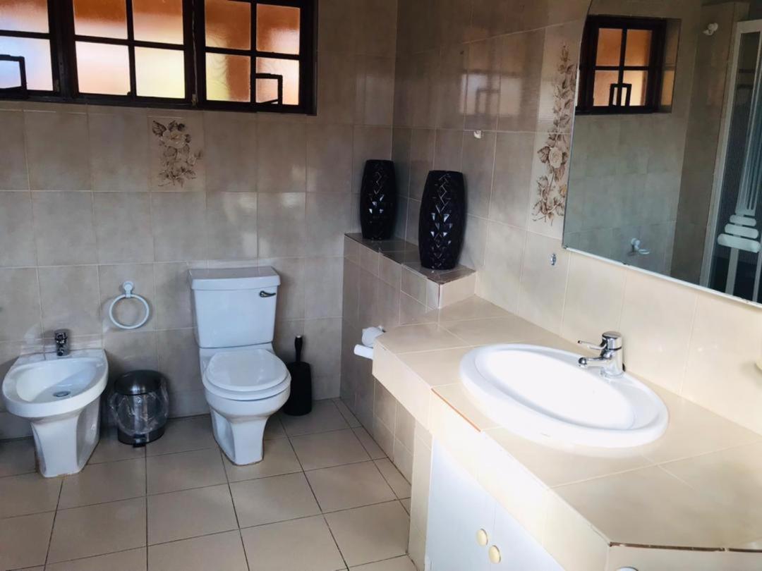 Executive Suite photo 2