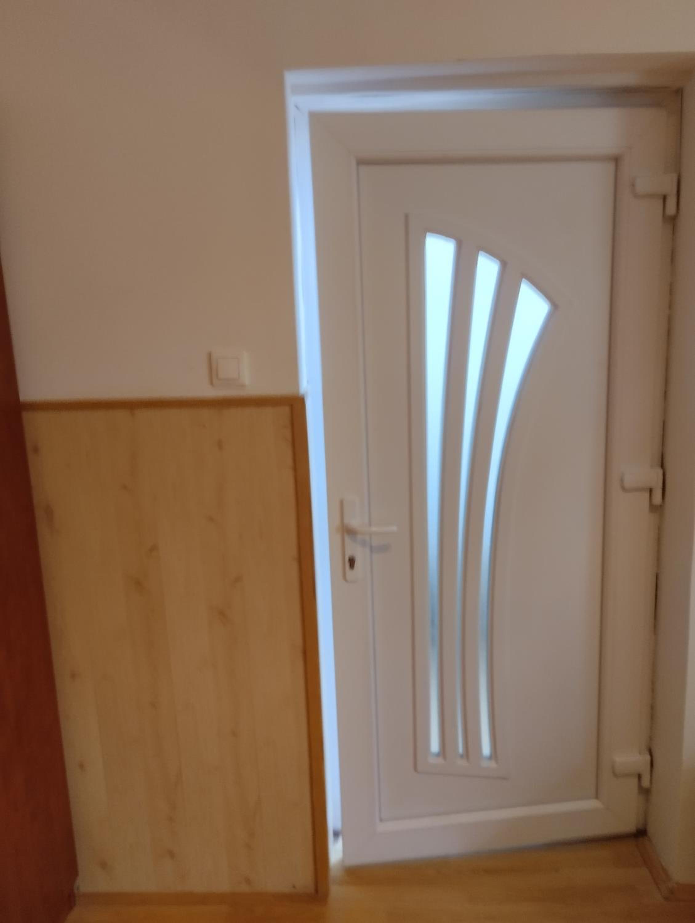 One-Bedroom House photo 2
