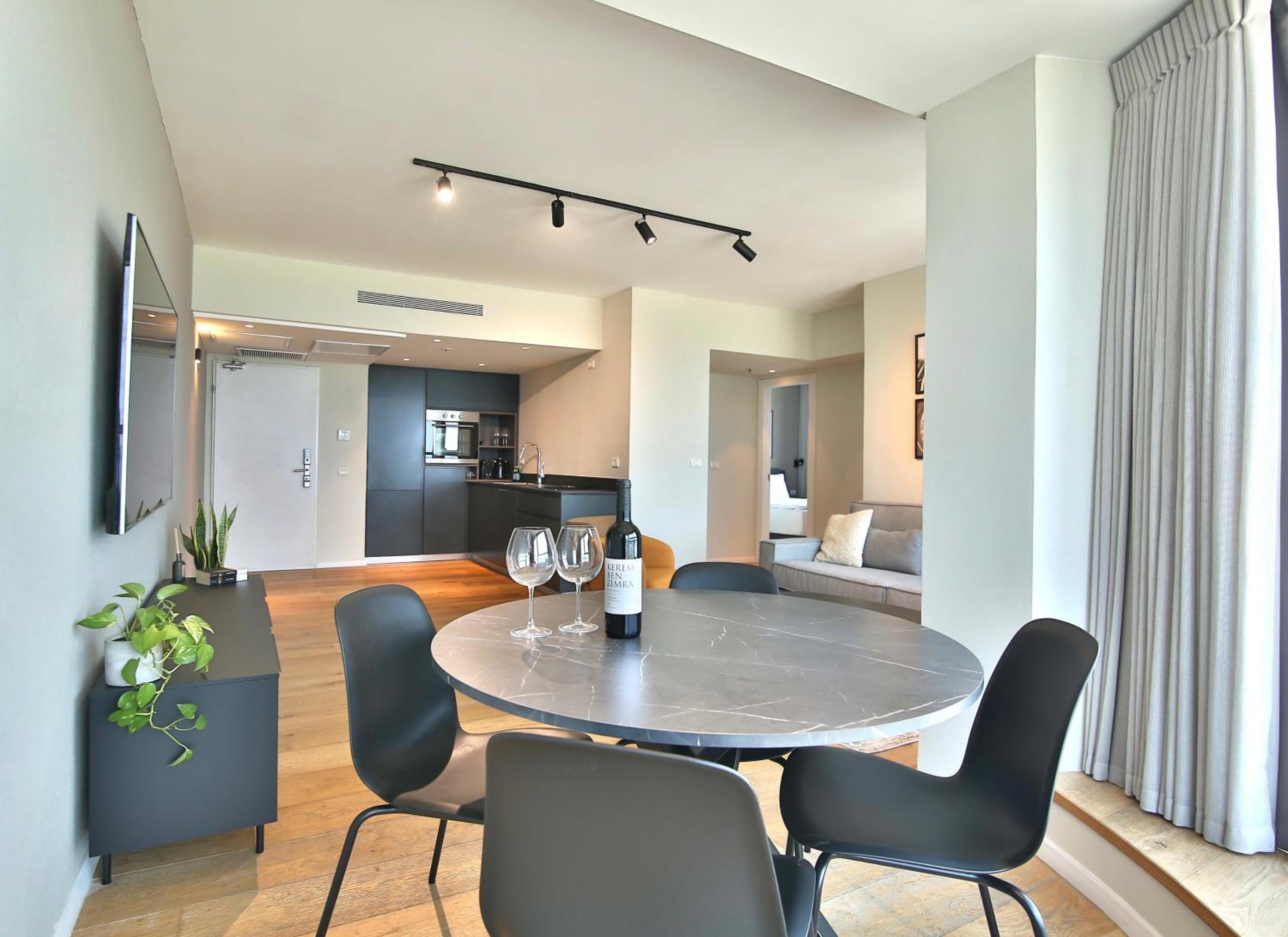Superior Apartment - Photo 21