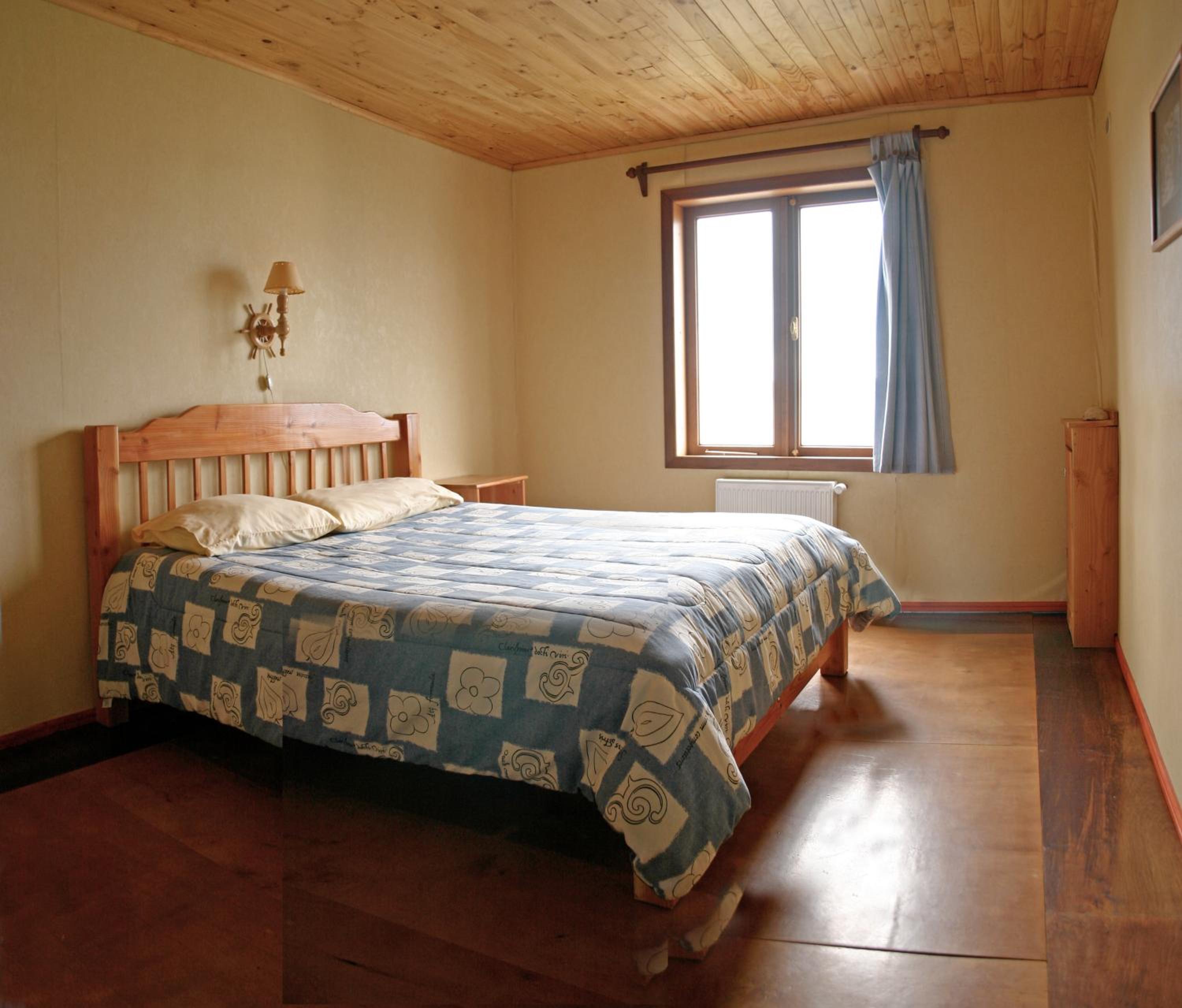 Double Room with Shared Bathroom photo 1