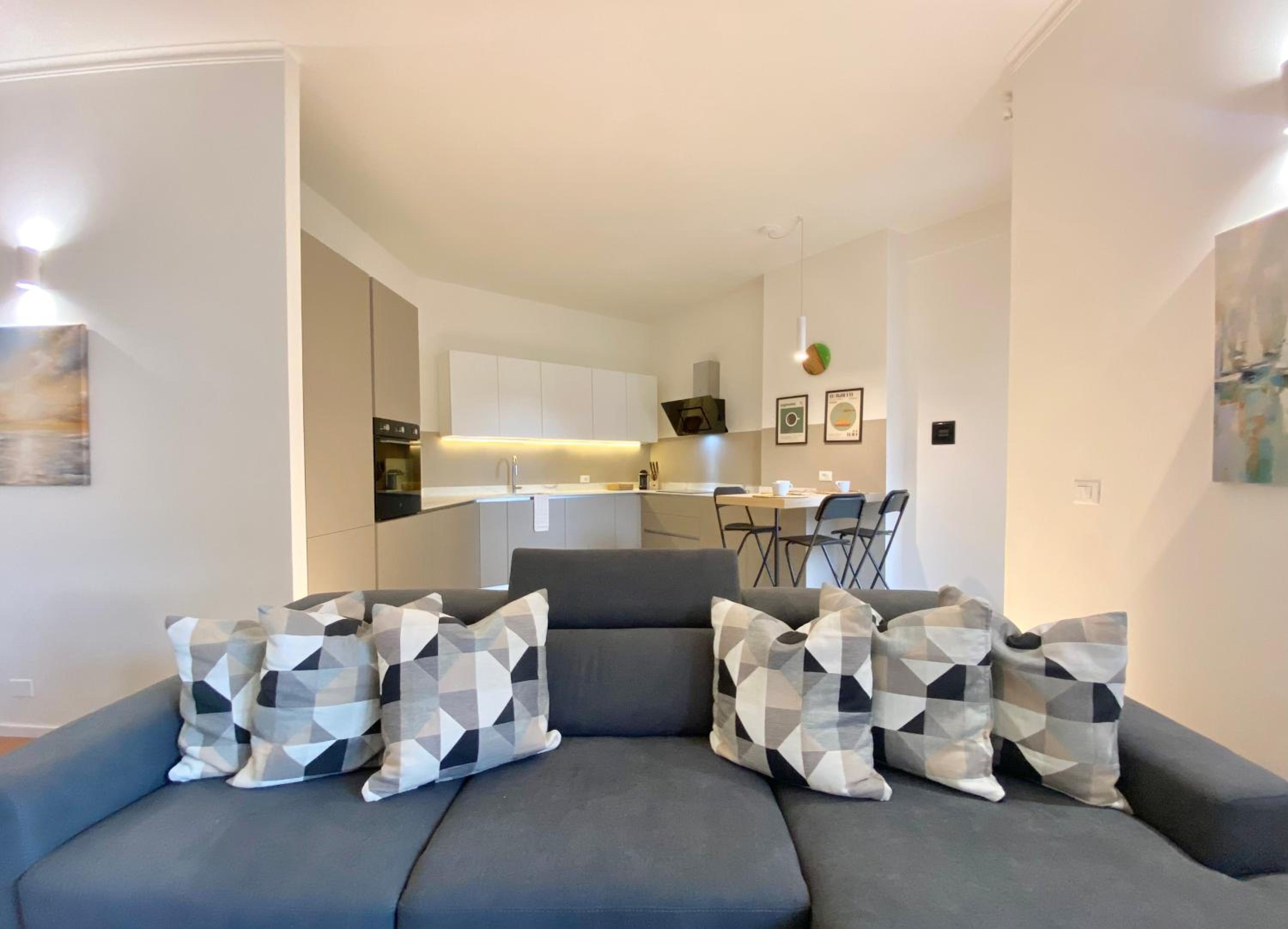 Three-Bedroom Apartment photo 3