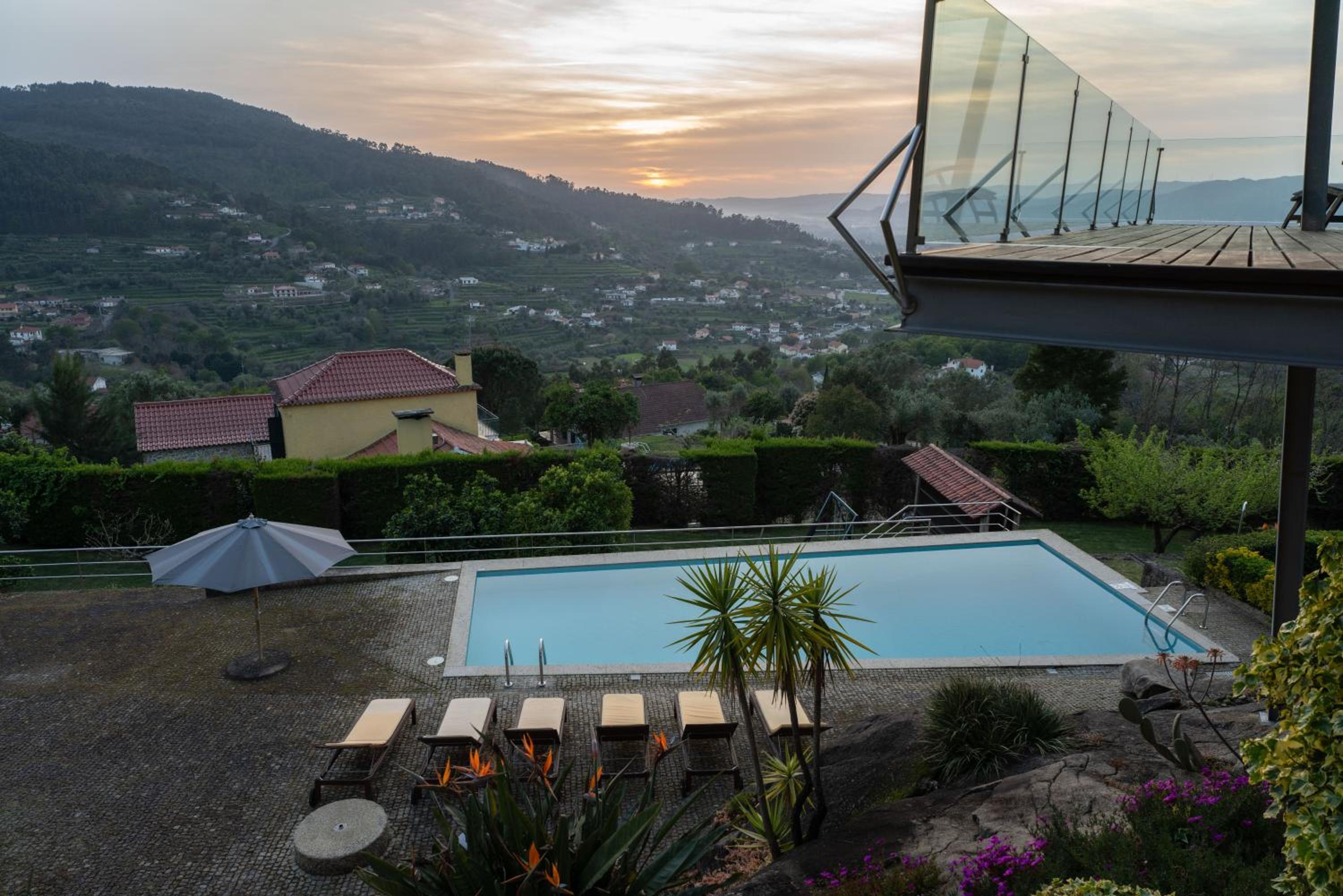 Villa photo 2