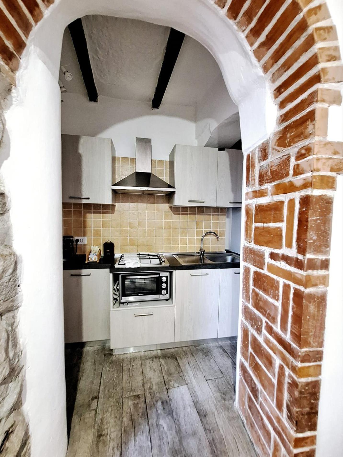 One-Bedroom House photo 3