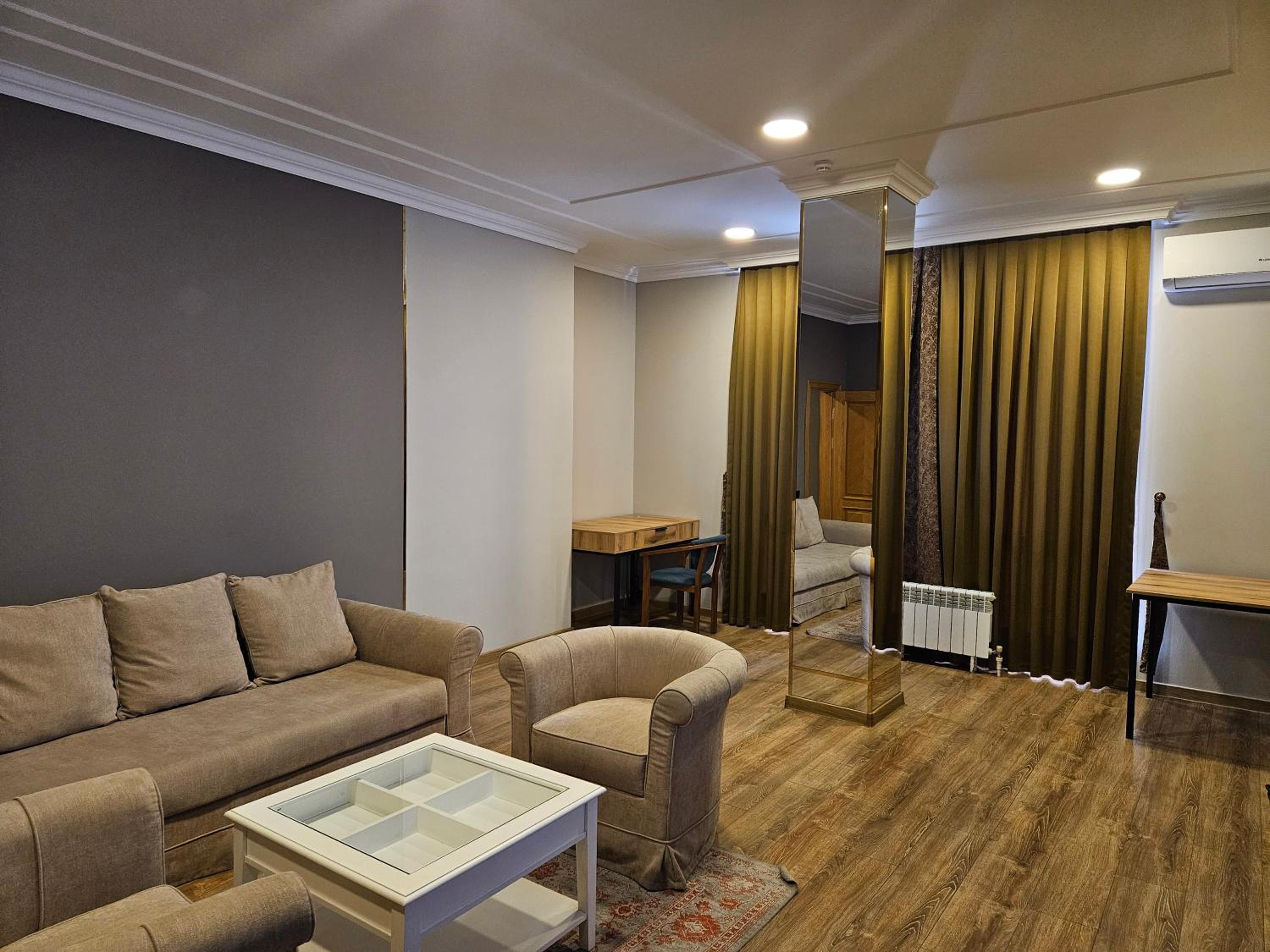 Suite photo 2