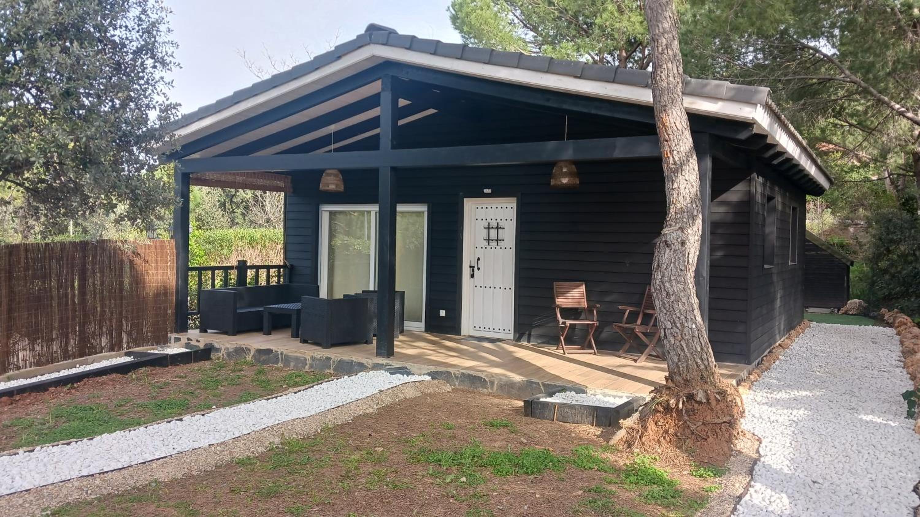 Two-Bedroom House photo 2