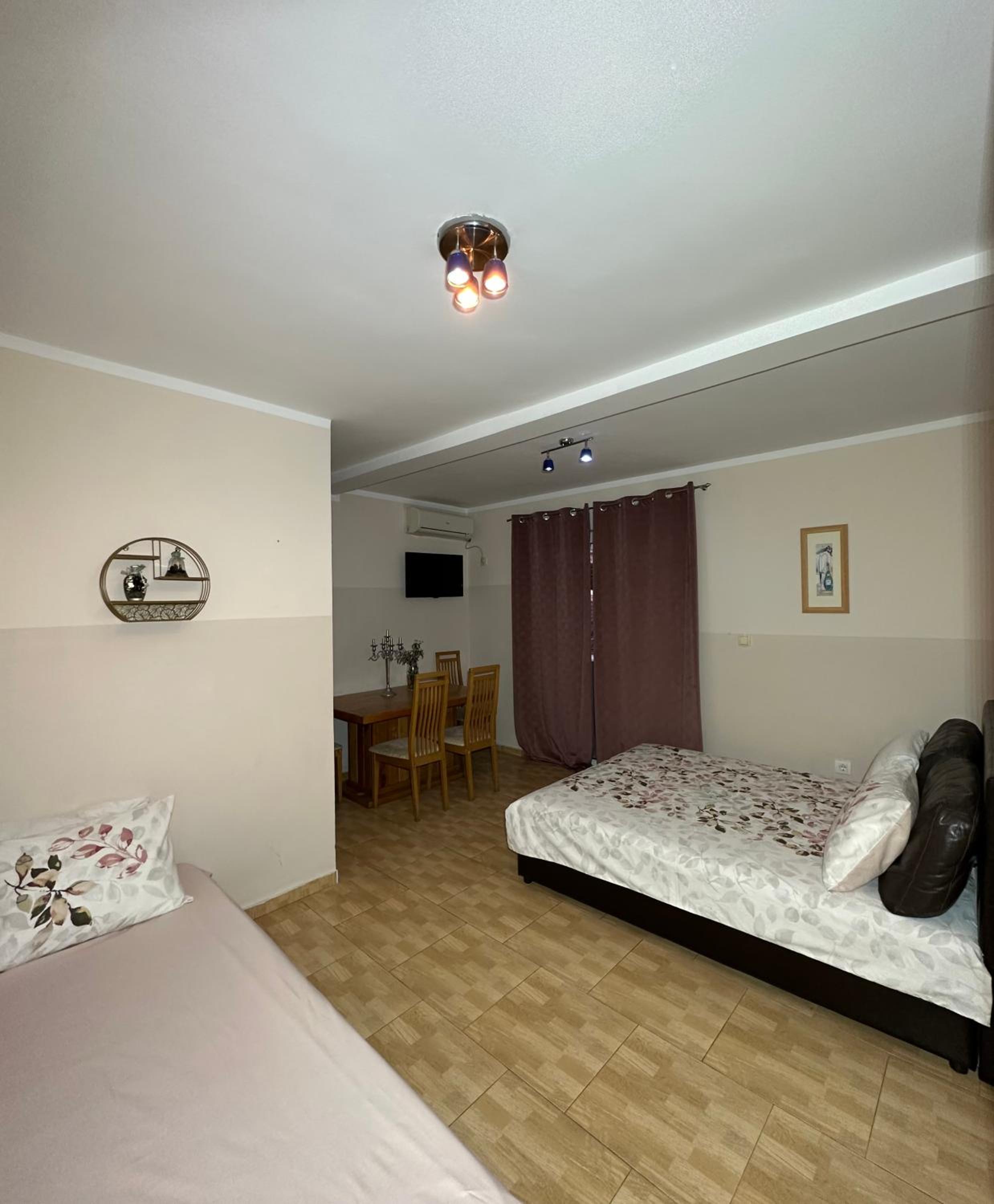 Triple Room photo 2