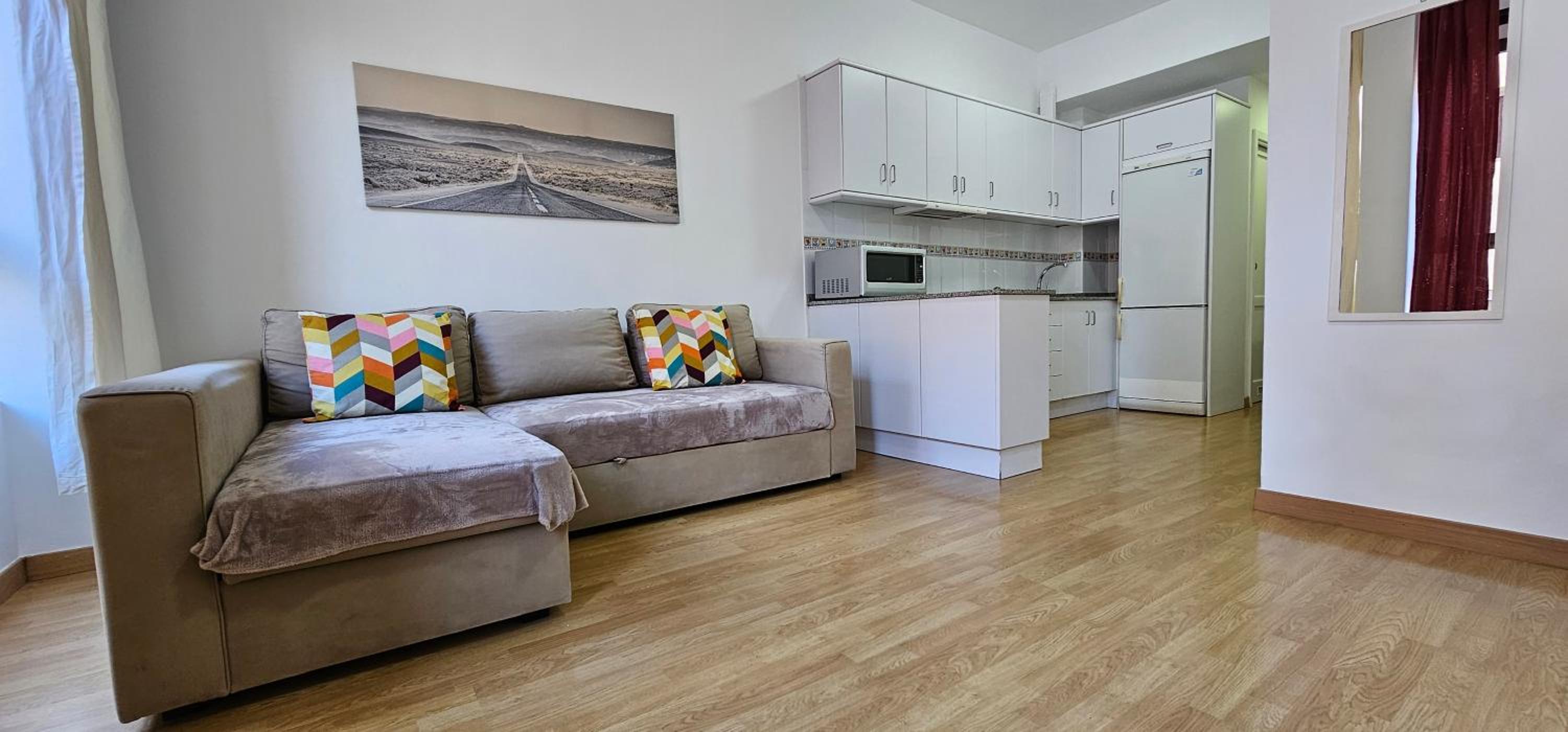 One-Bedroom Apartment