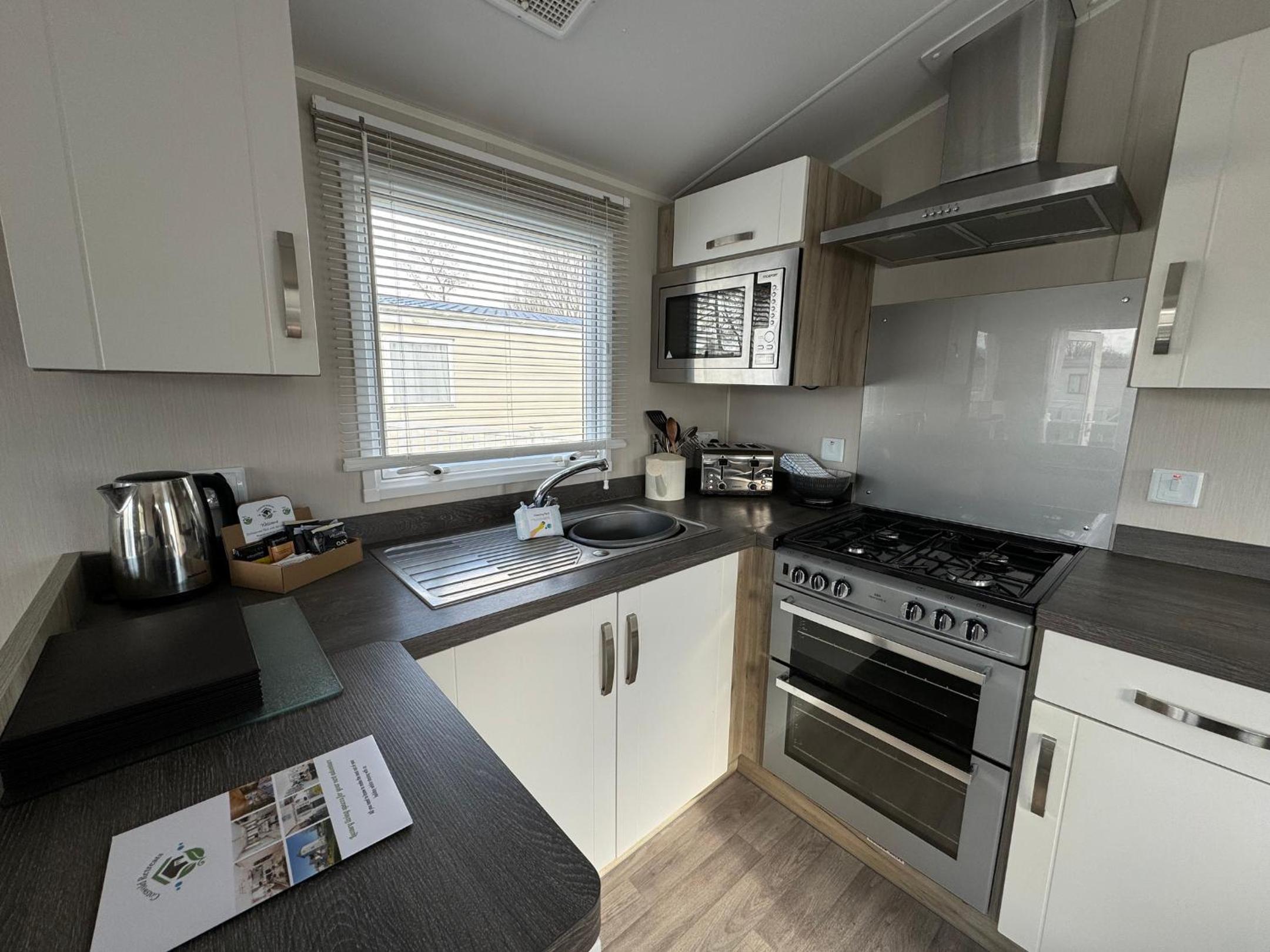 Three-Bedroom Chalet photo 3