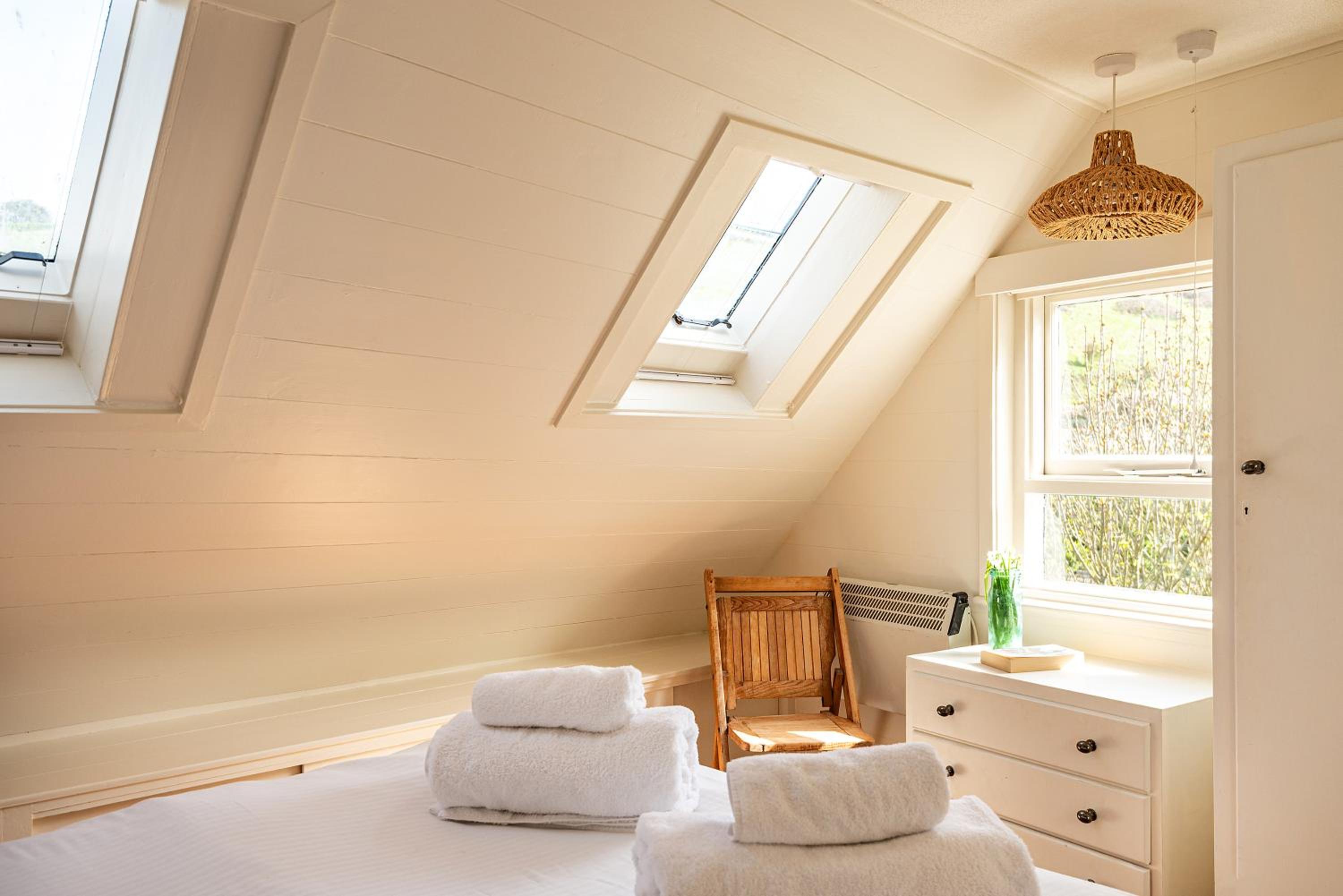 One-Bedroom House photo 1