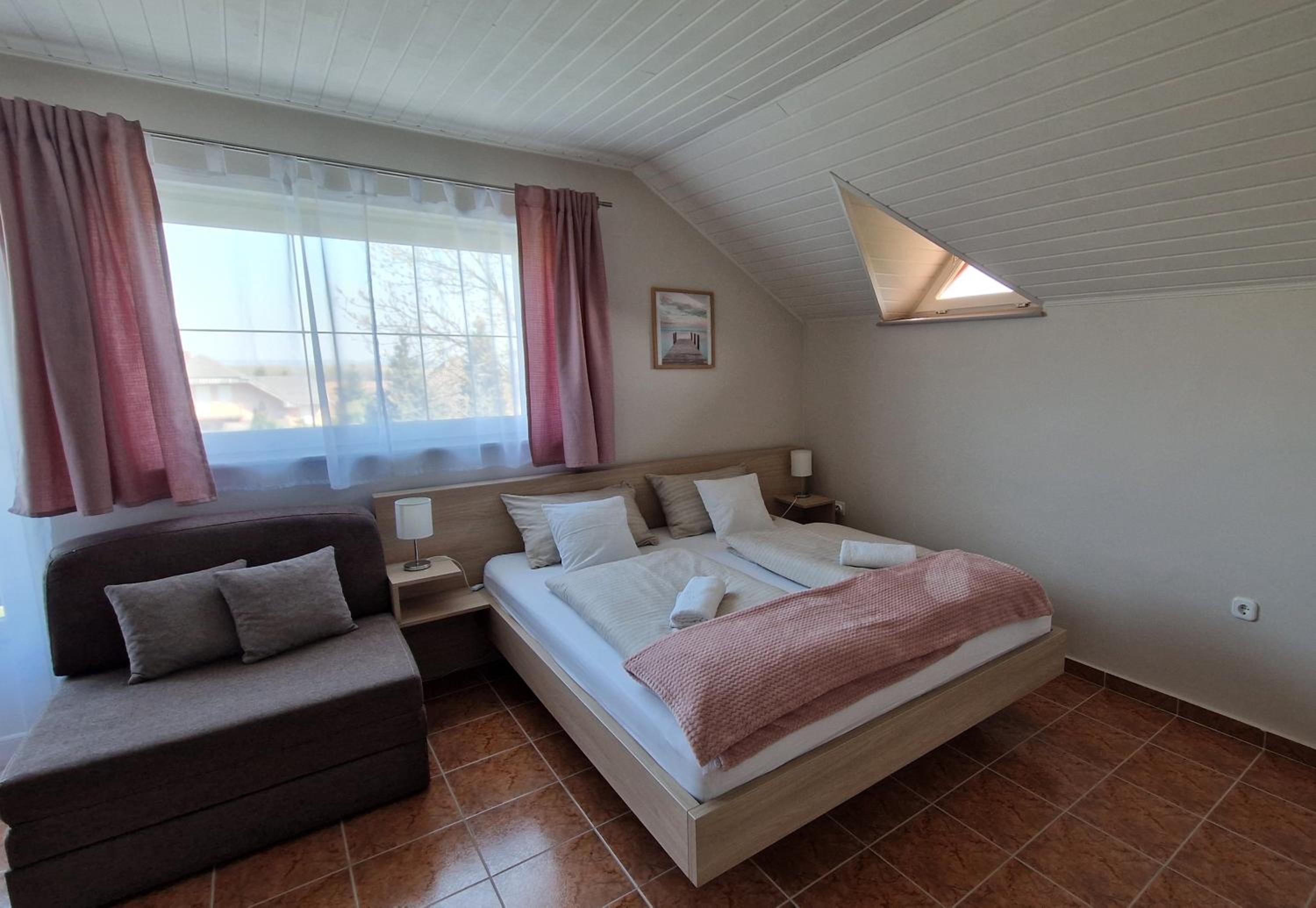 Triple Room with Terrace photo 1