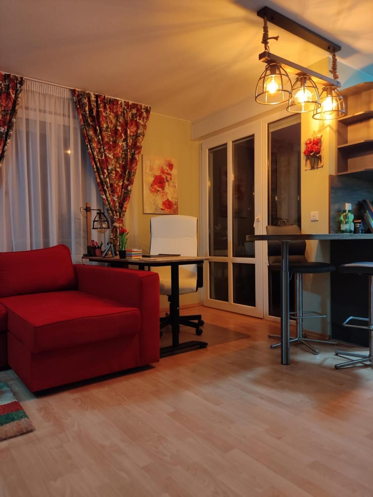 Superior One-Bedroom Apartment with Balcony