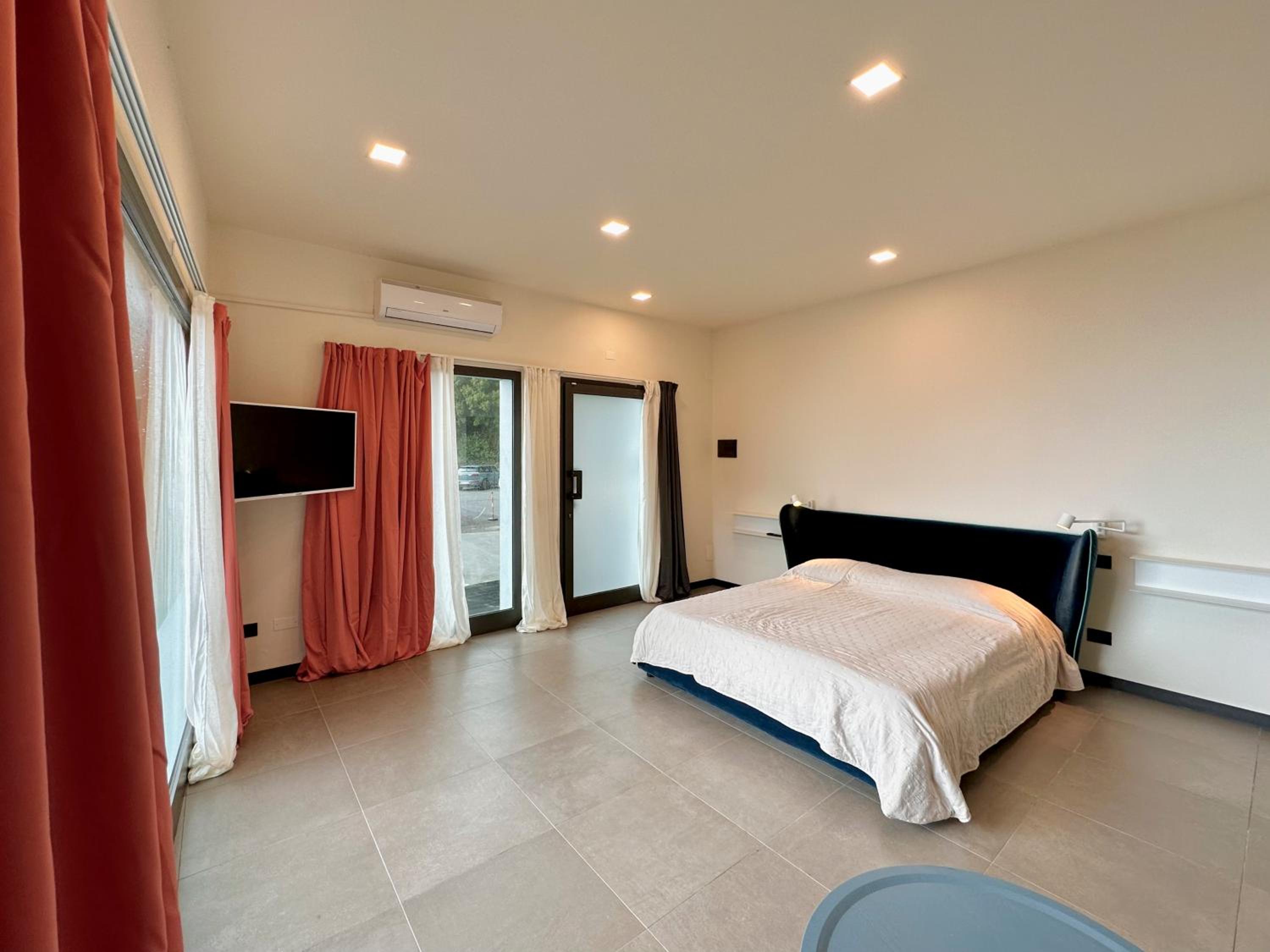 Deluxe Double Room with Sea View