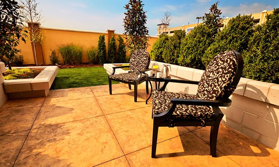 Queen Room with Balcony photo 1
