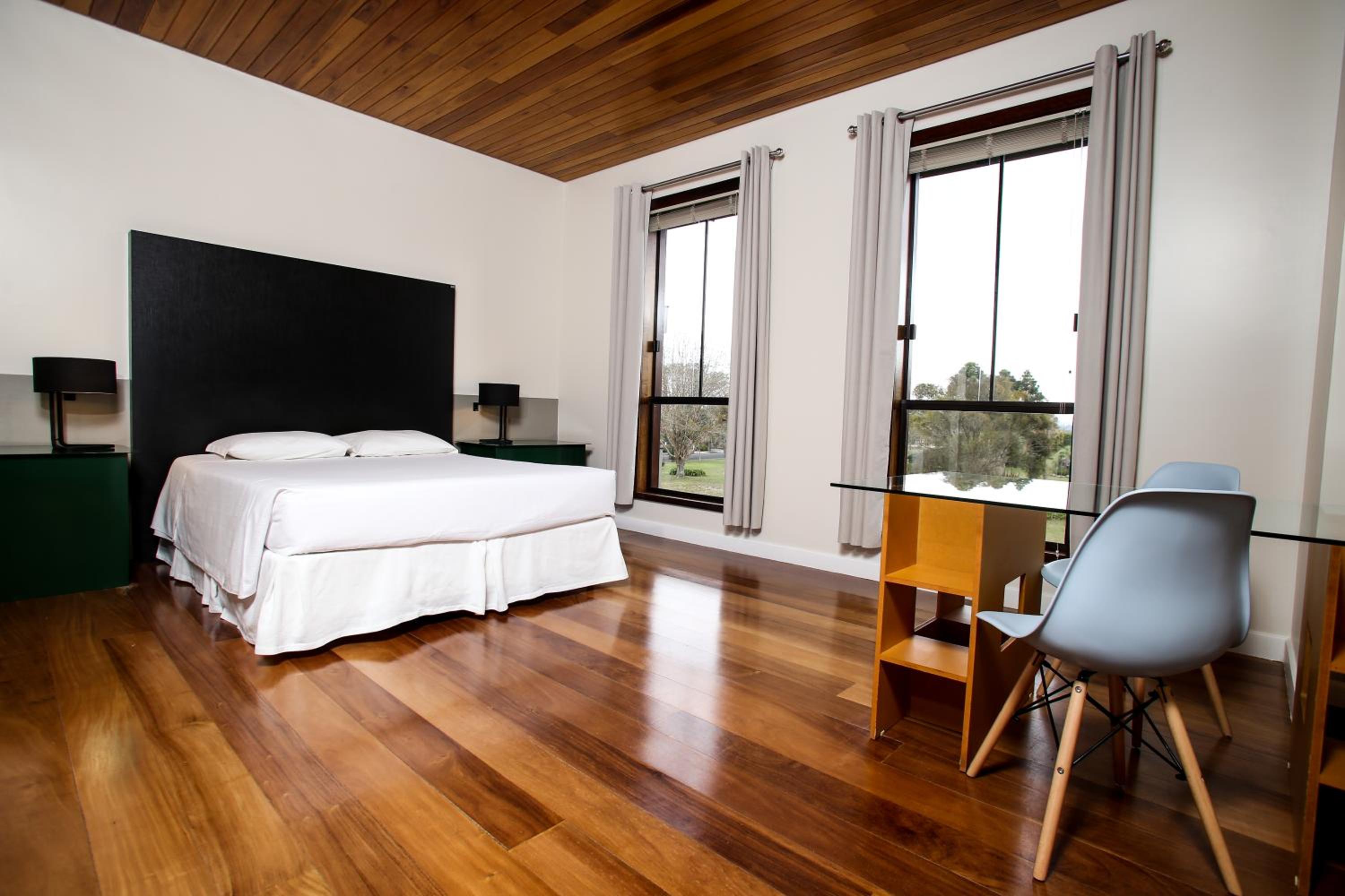 Deluxe Double Room (2 Adults + 1 Child) photo 1