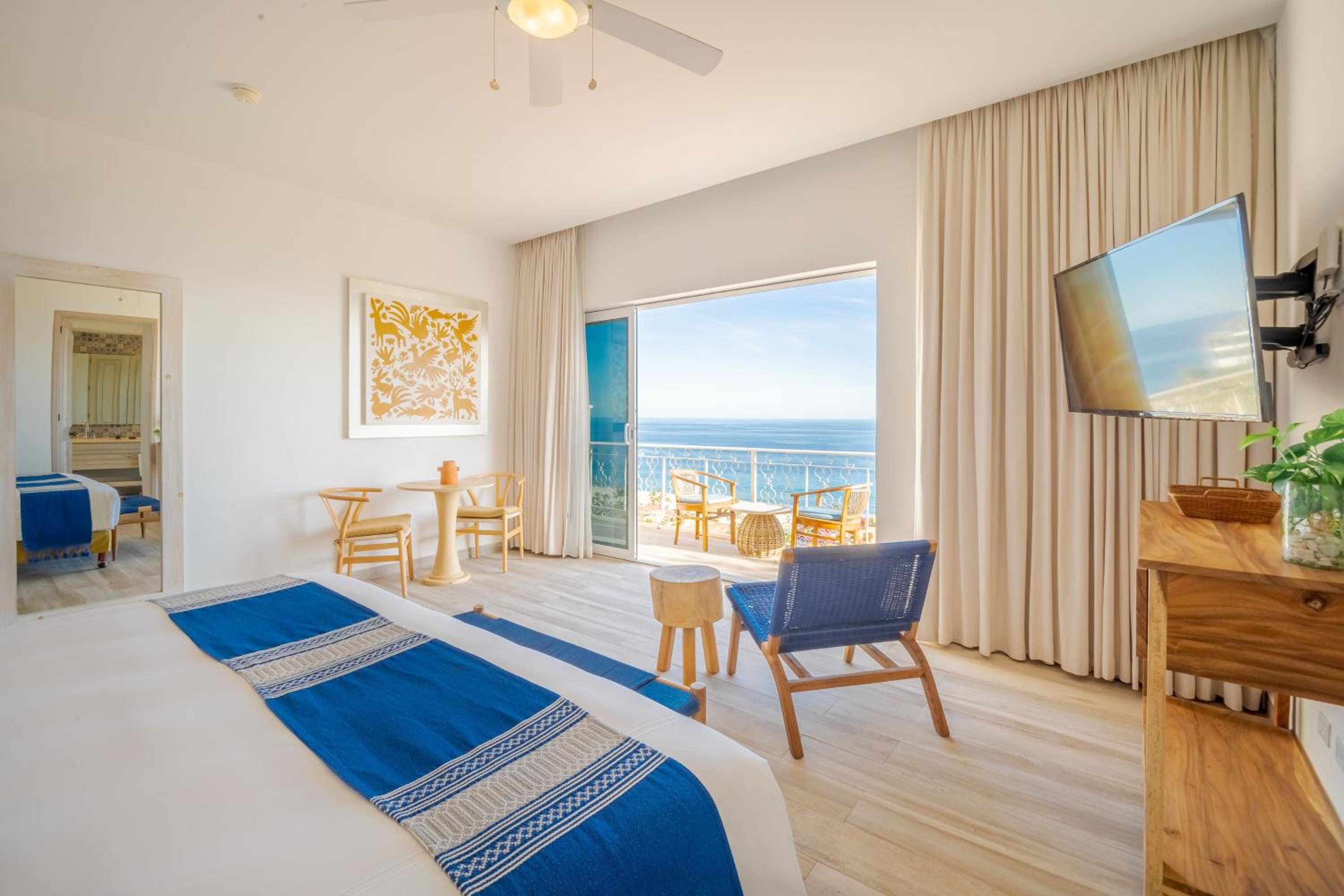One Bedroom Ocean Balcony