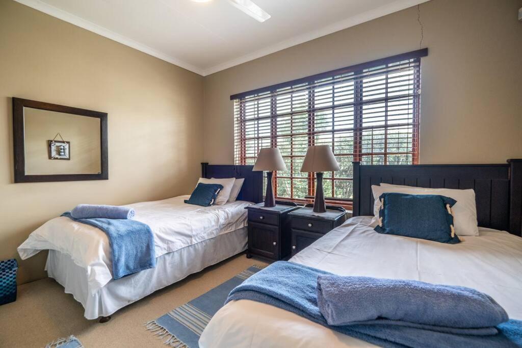Four-Bedroom House photo 1
