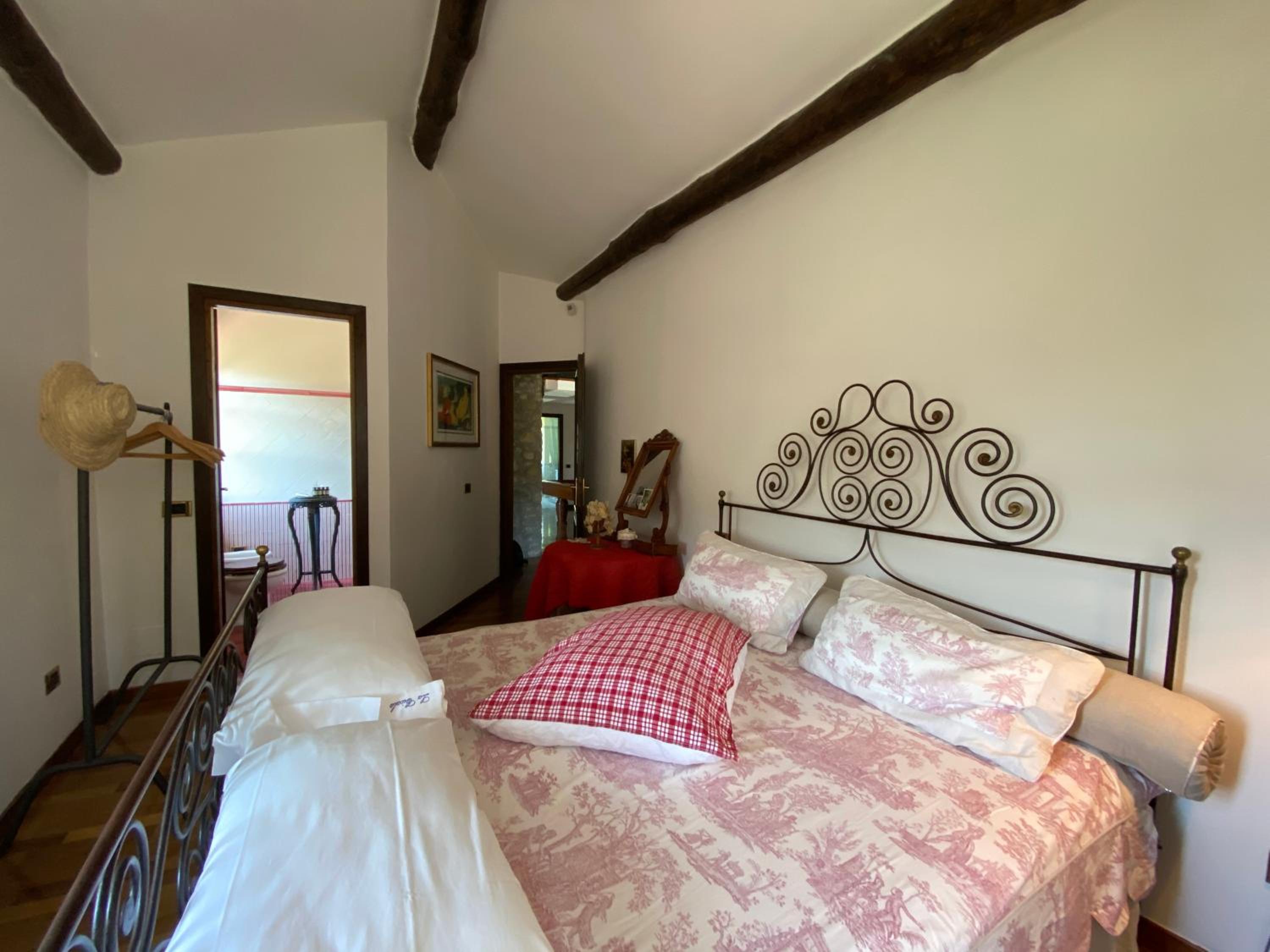 Villa photo 3