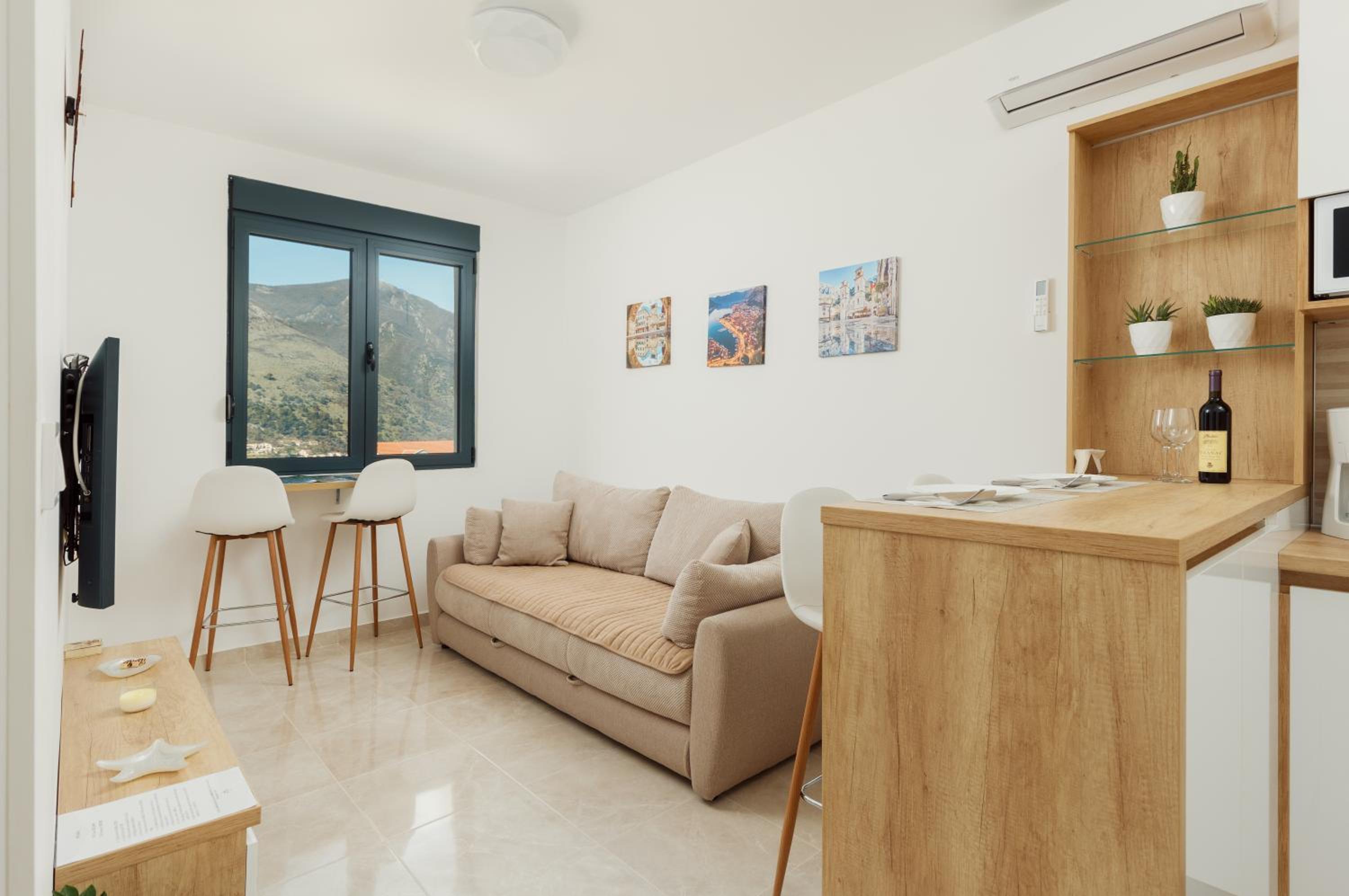 Apartment with Sea View