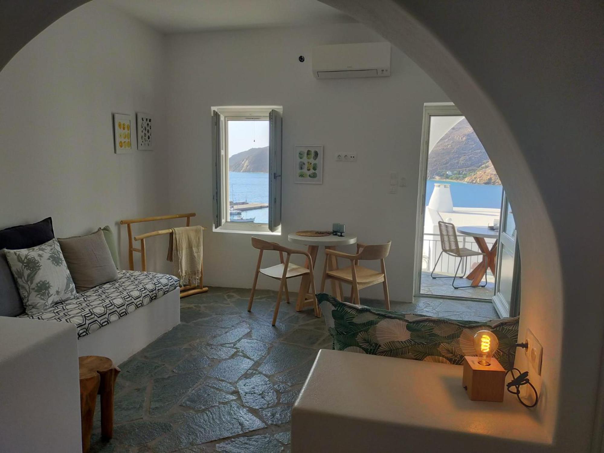 Villa - Beach Front