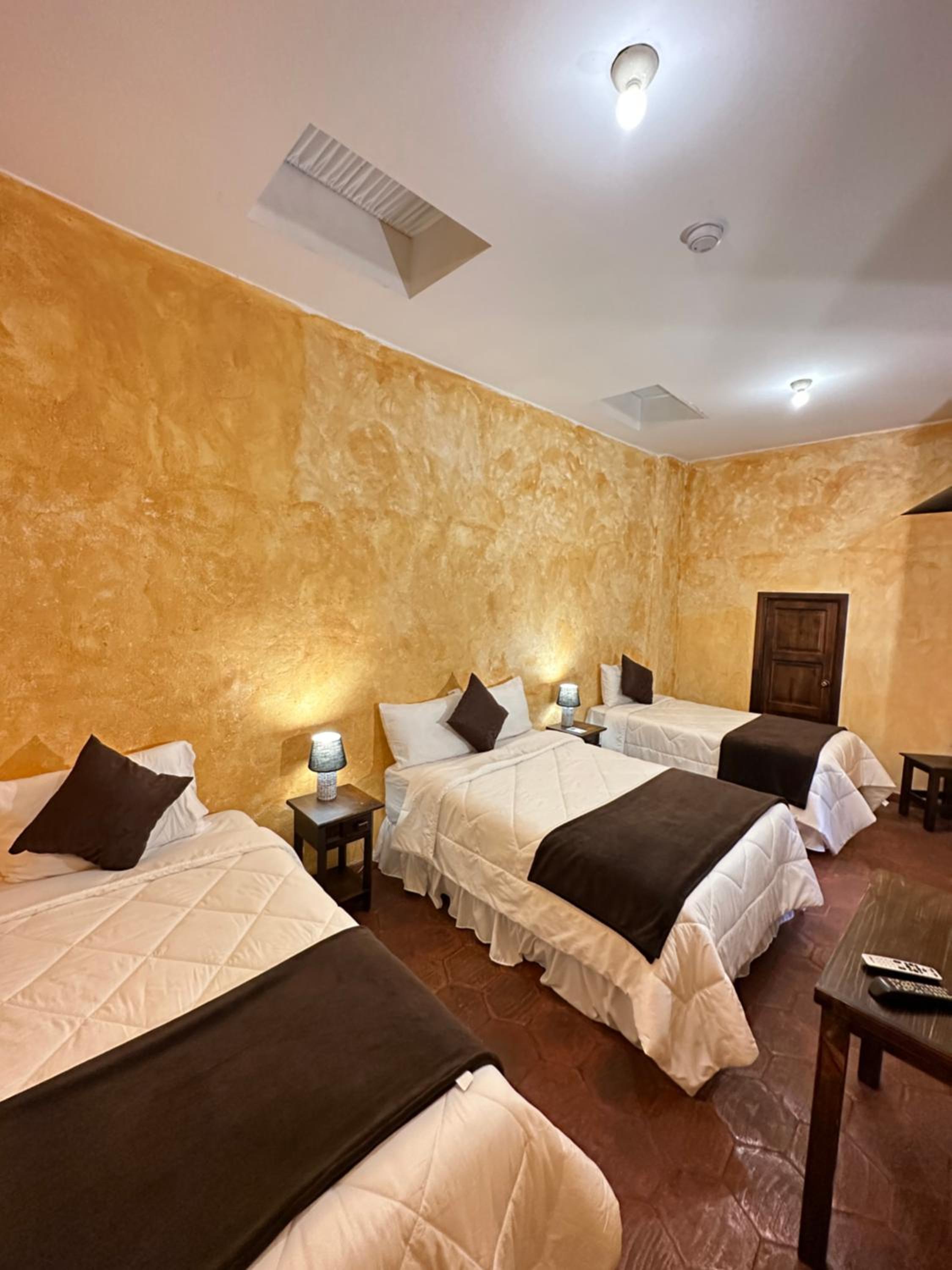 Superior Triple Room photo 3
