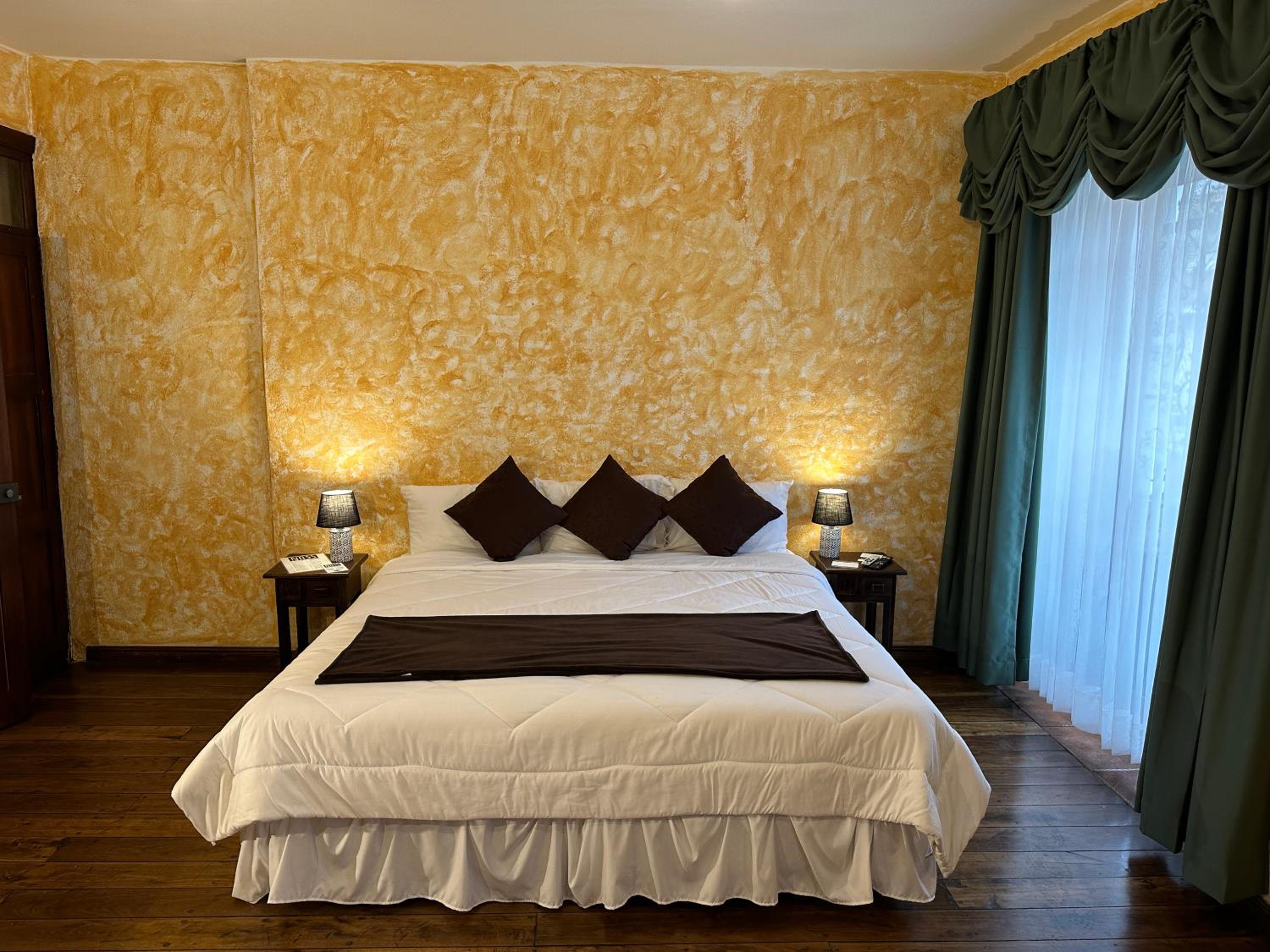 Superior King Room photo 3