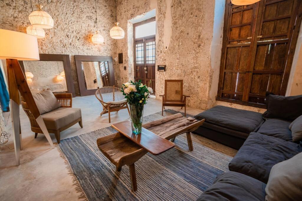 Villa photo 1