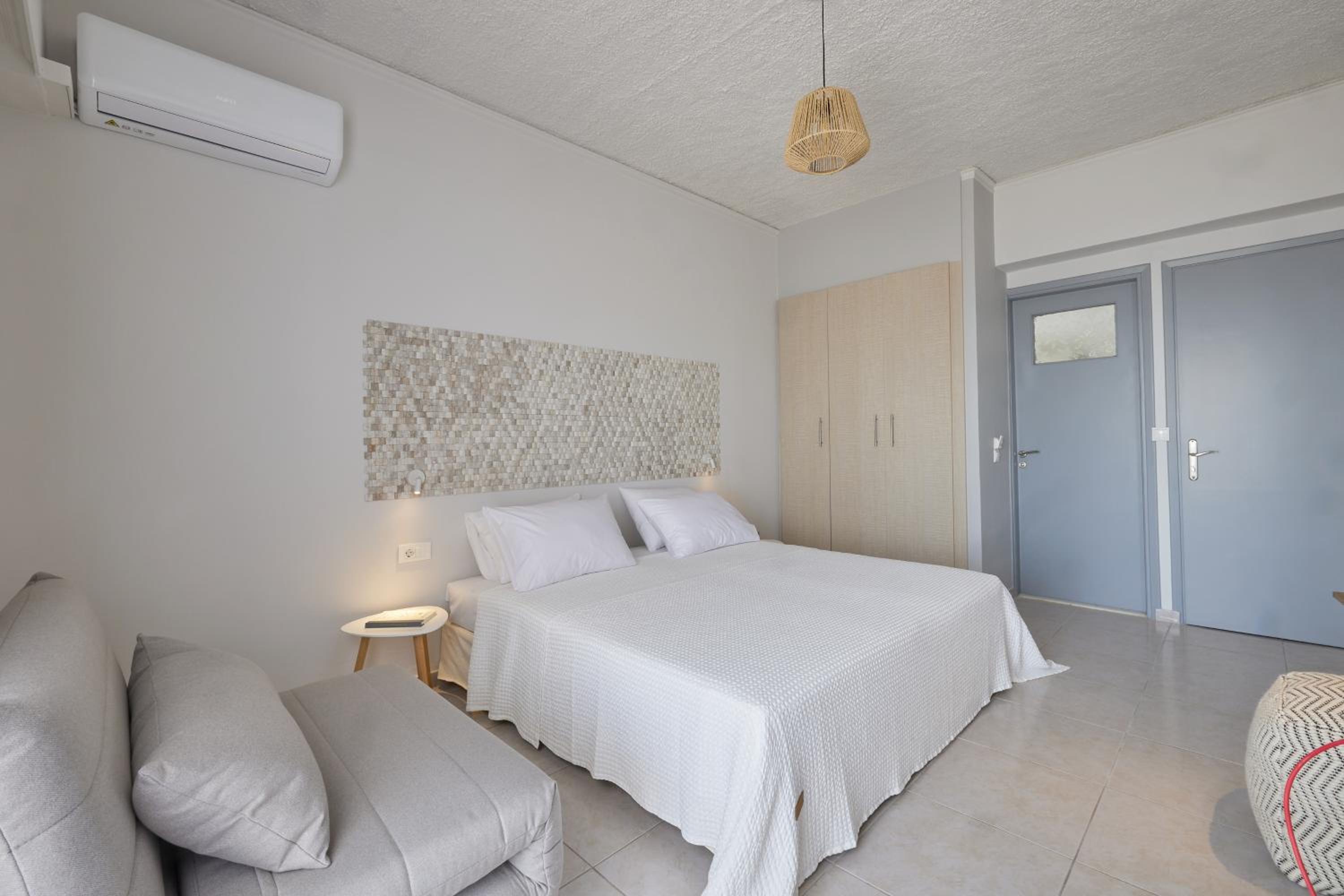 Quarto Duplo ou Twin Superior com Vista para o Mar