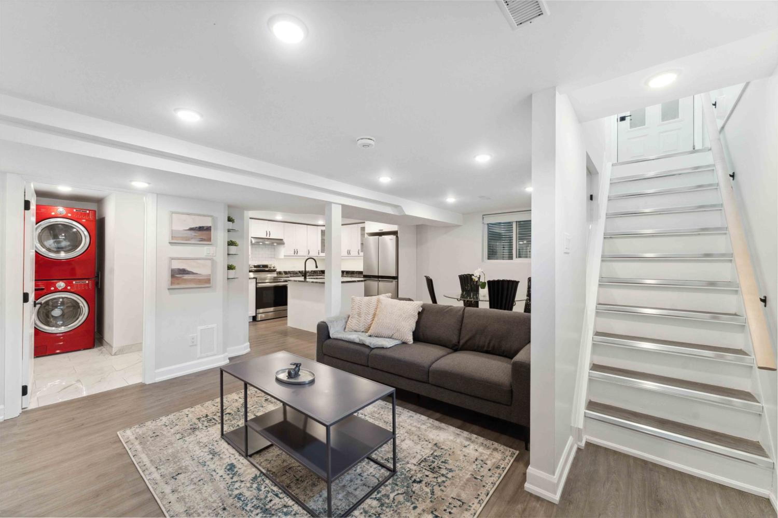 Three-Bedroom Apartment photo 1